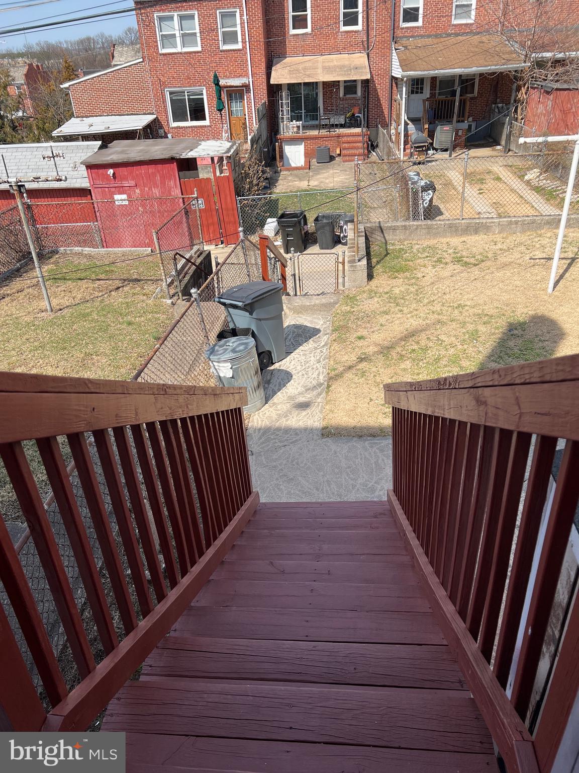 EASTWOOD - Residential