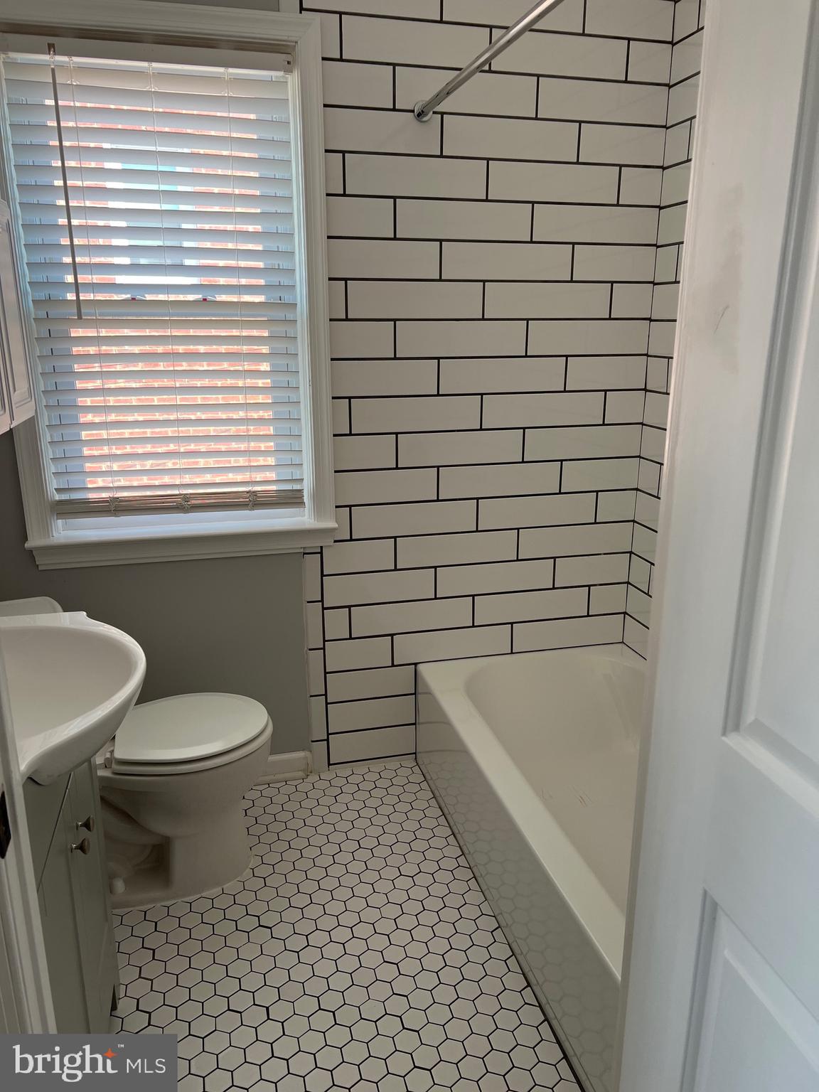 EASTWOOD - Residential