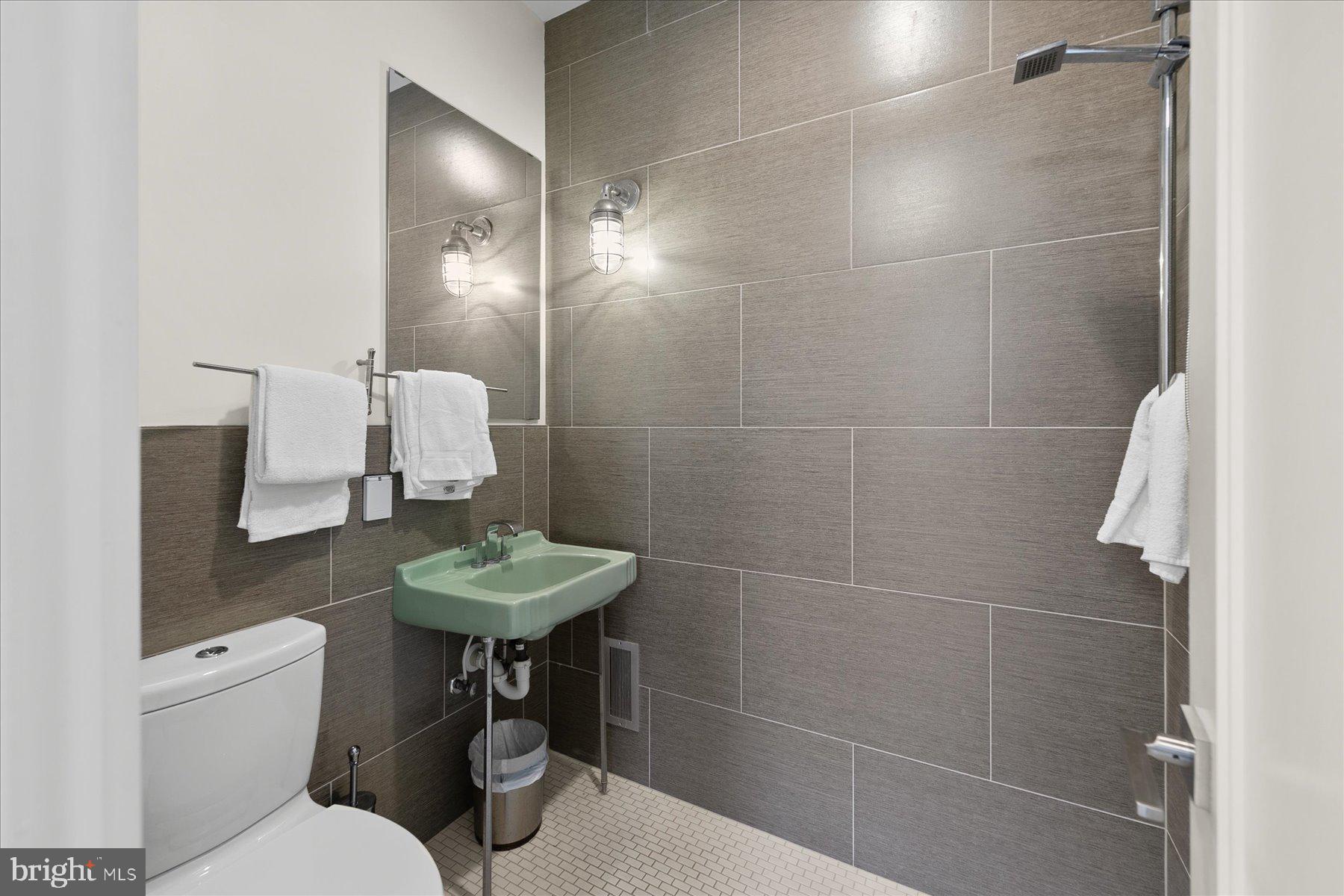 TINGLES ADDITION - Residential