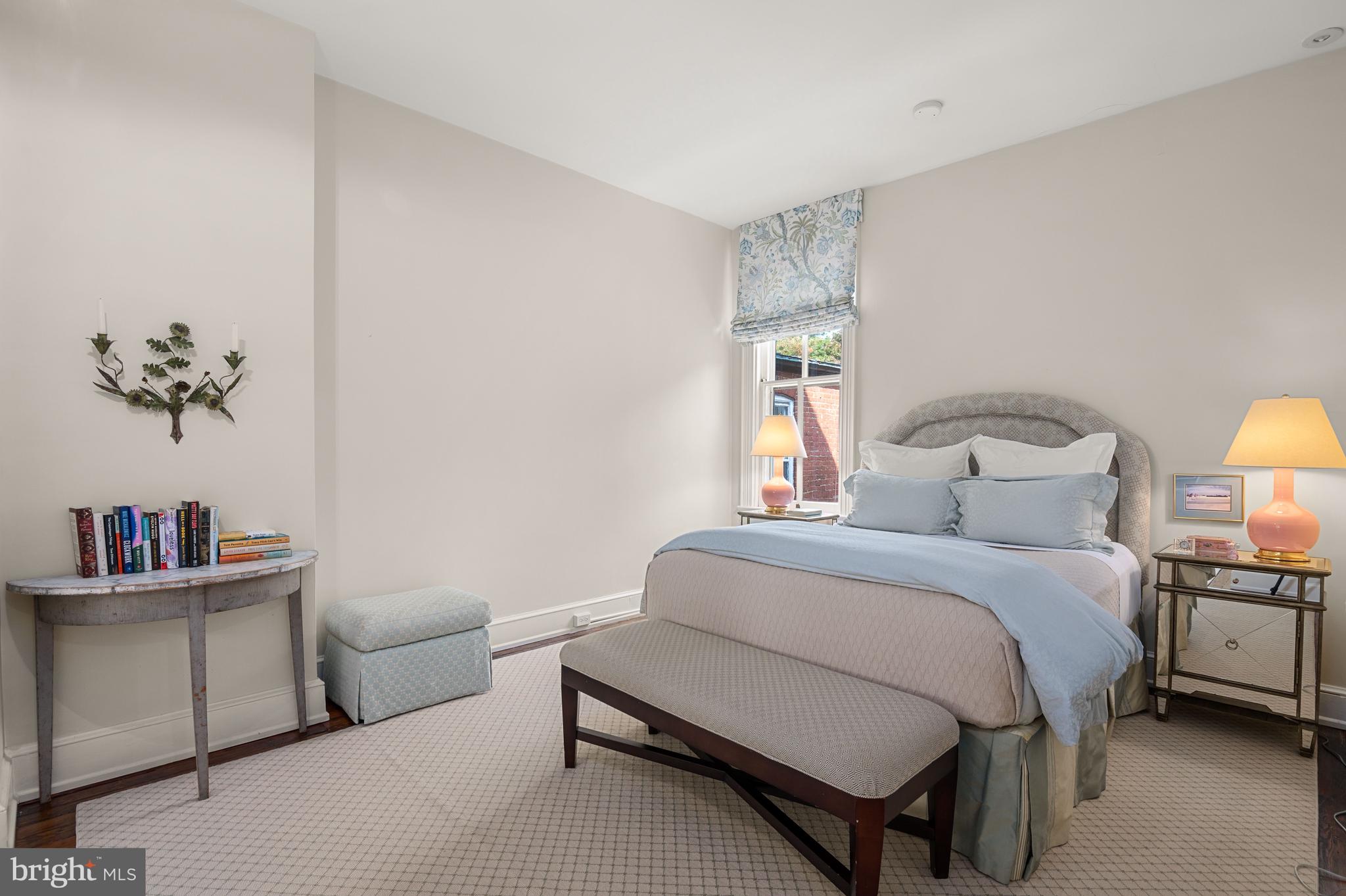 GEORGETOWN - Residential