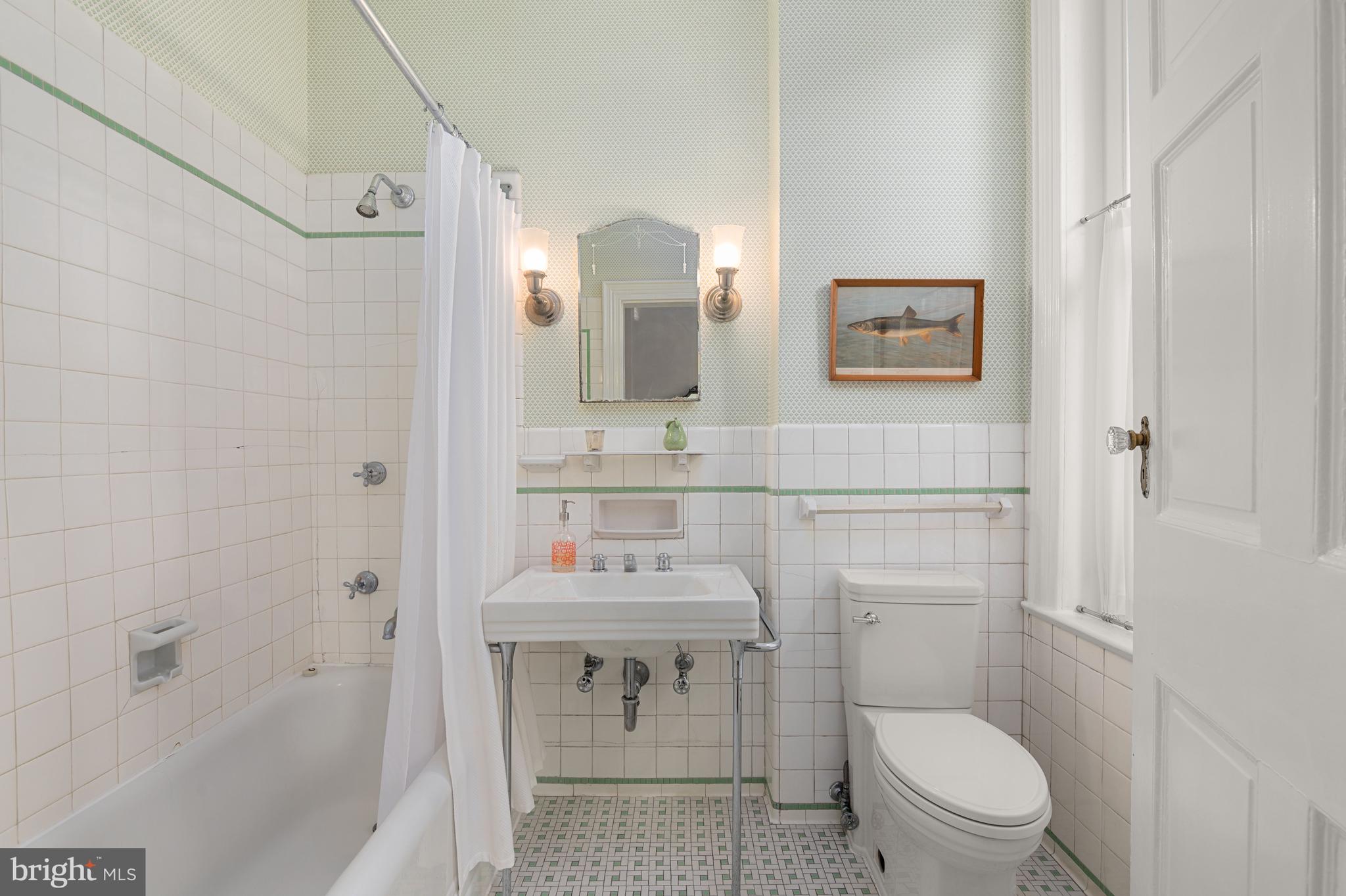 GEORGETOWN - Residential