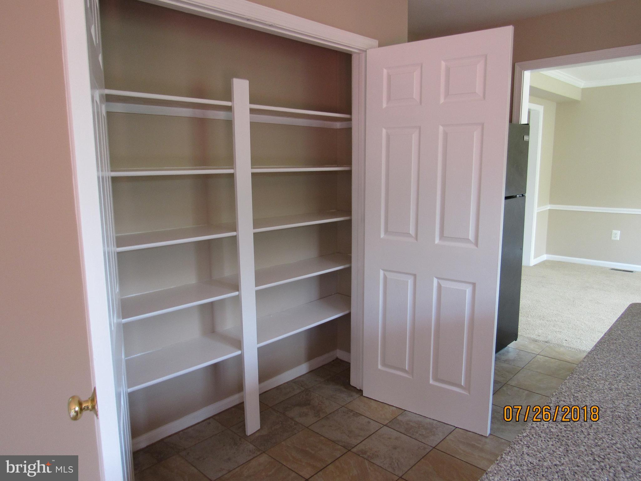 HAMPTON OAKS - Residential