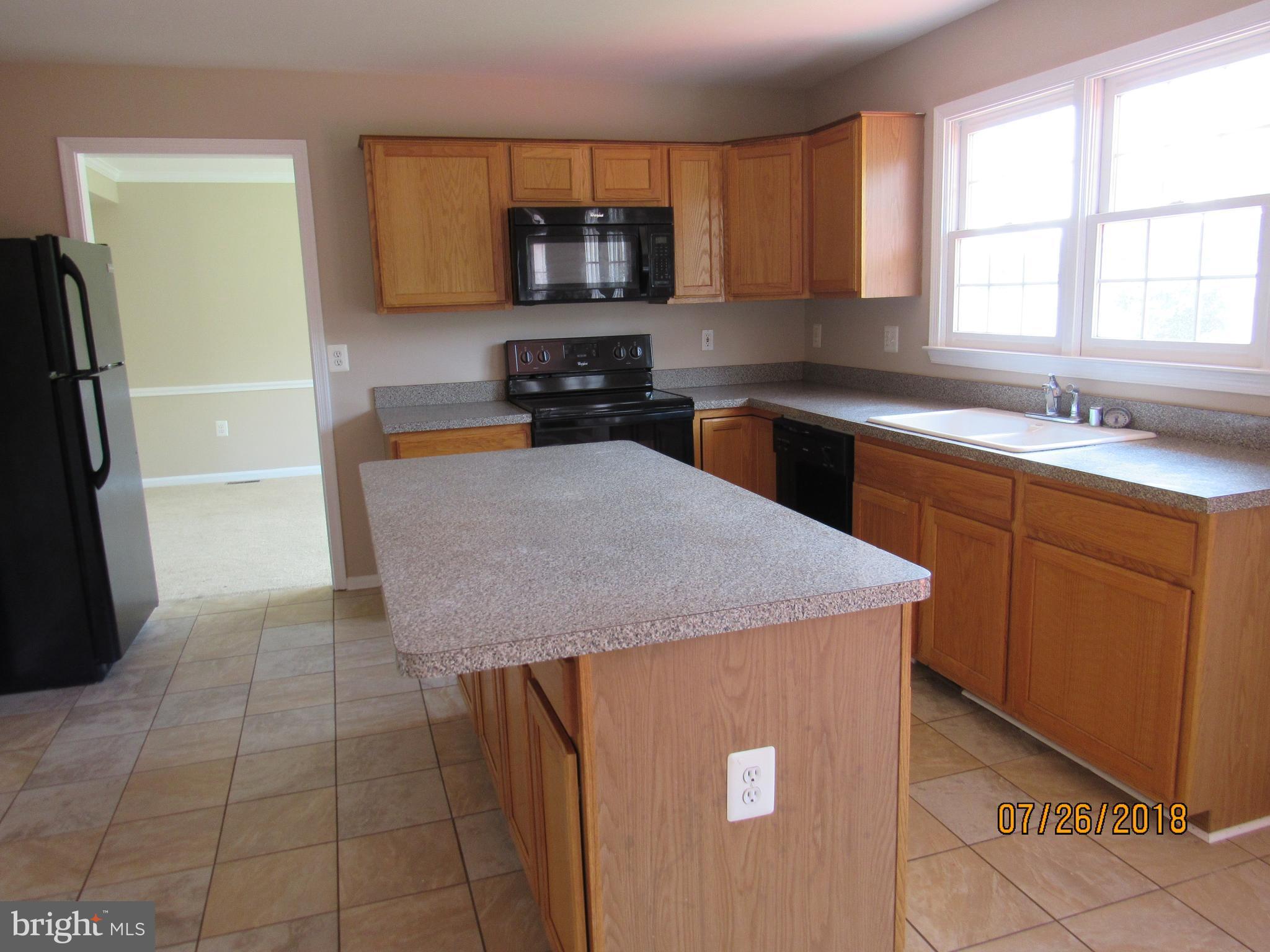 HAMPTON OAKS - Residential