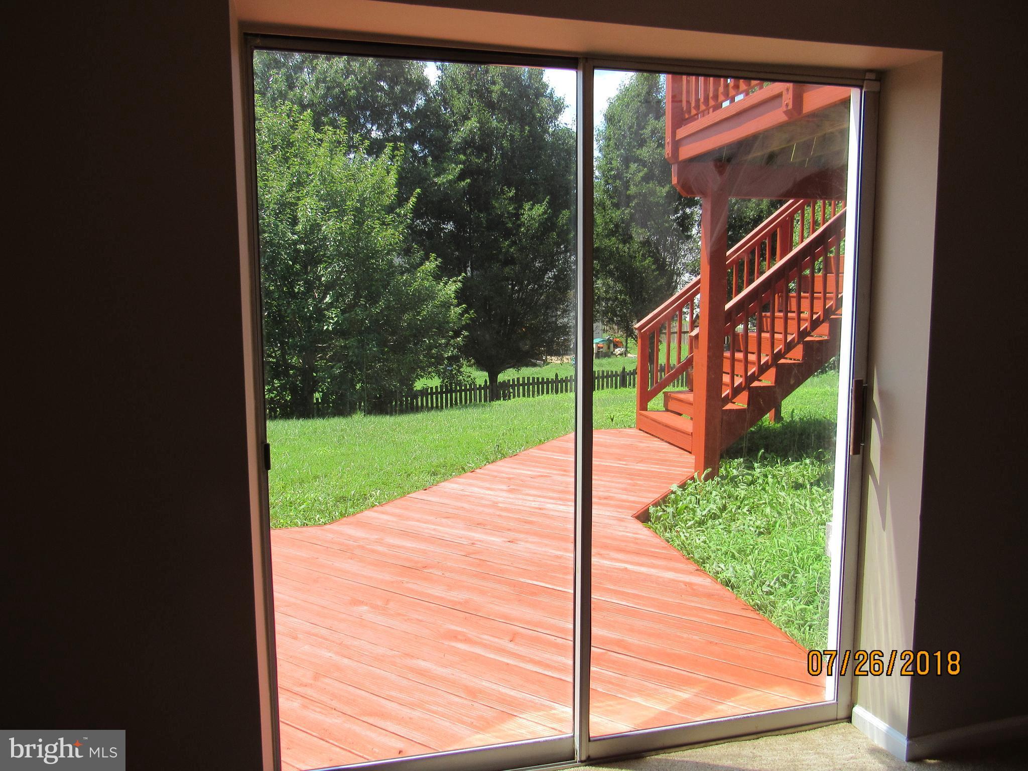 HAMPTON OAKS - Residential