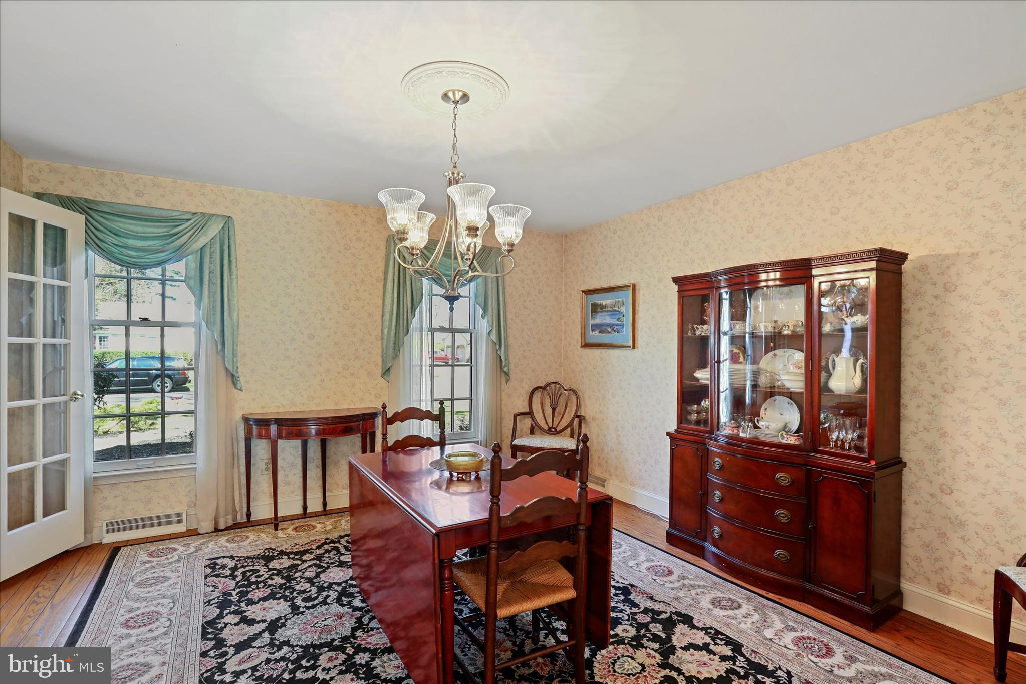 PARK TOWN ESTATES - Residential