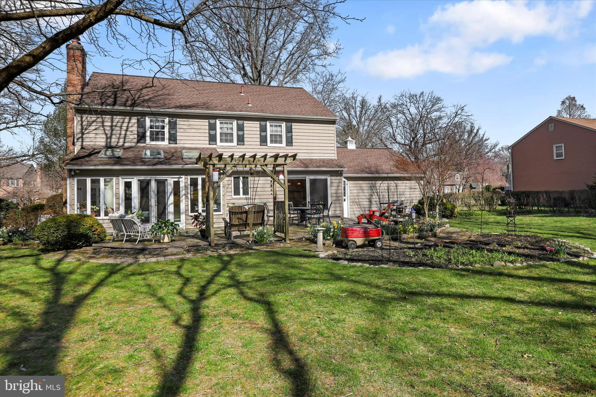 PARK TOWN ESTATES - Residential