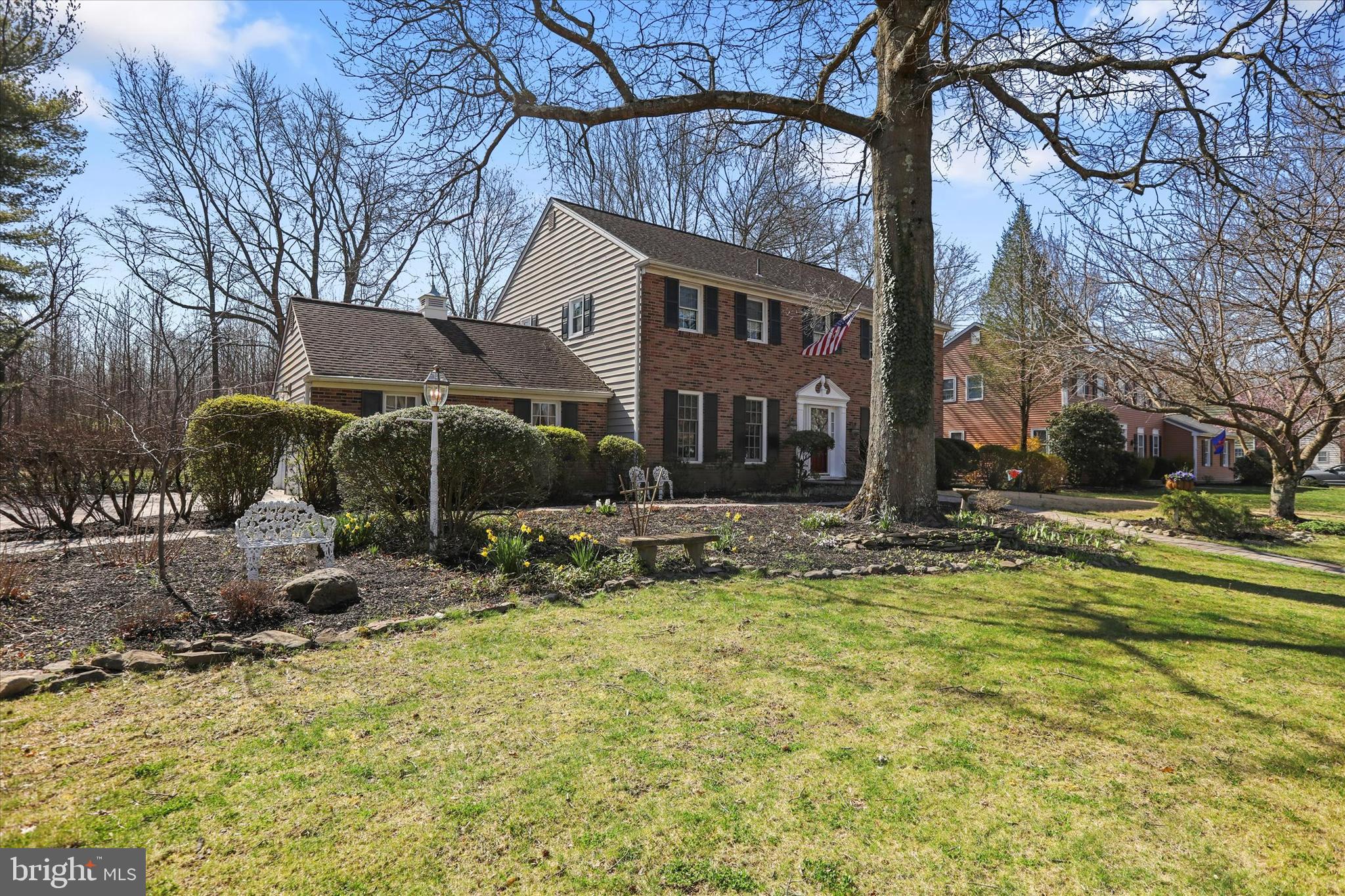 PARK TOWN ESTATES - Residential