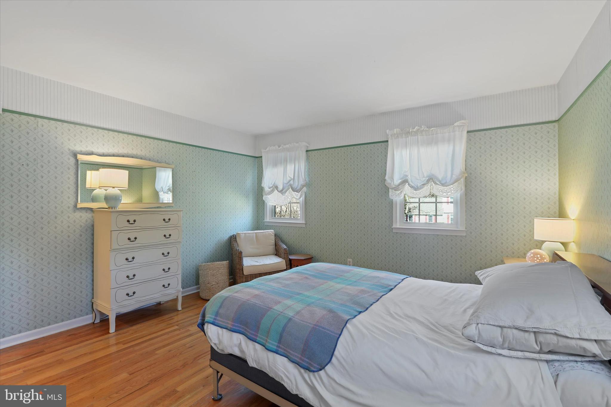 PARK TOWN ESTATES - Residential