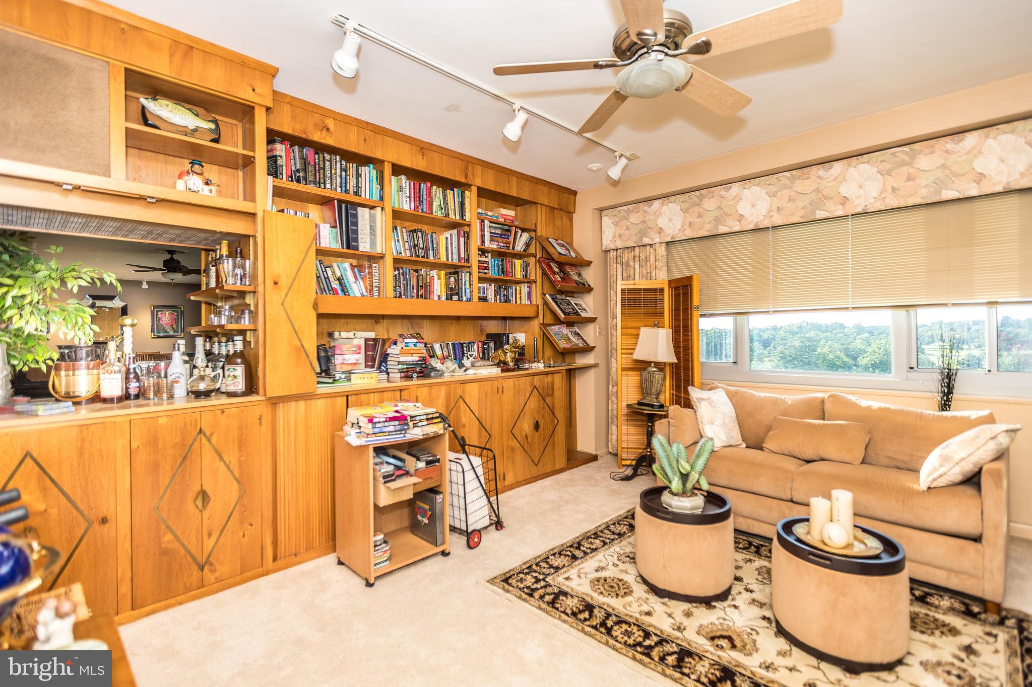 PIKESVILLE - Residential