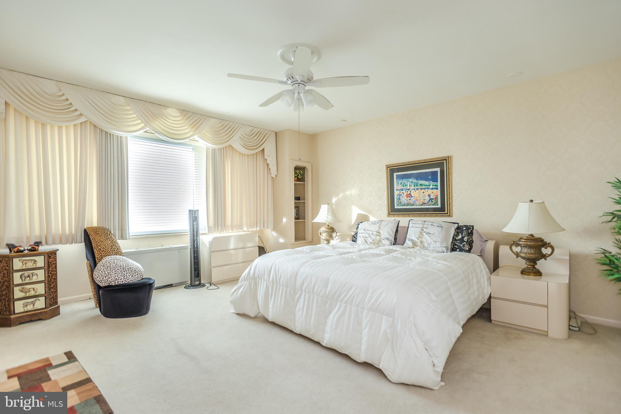 PIKESVILLE - Residential