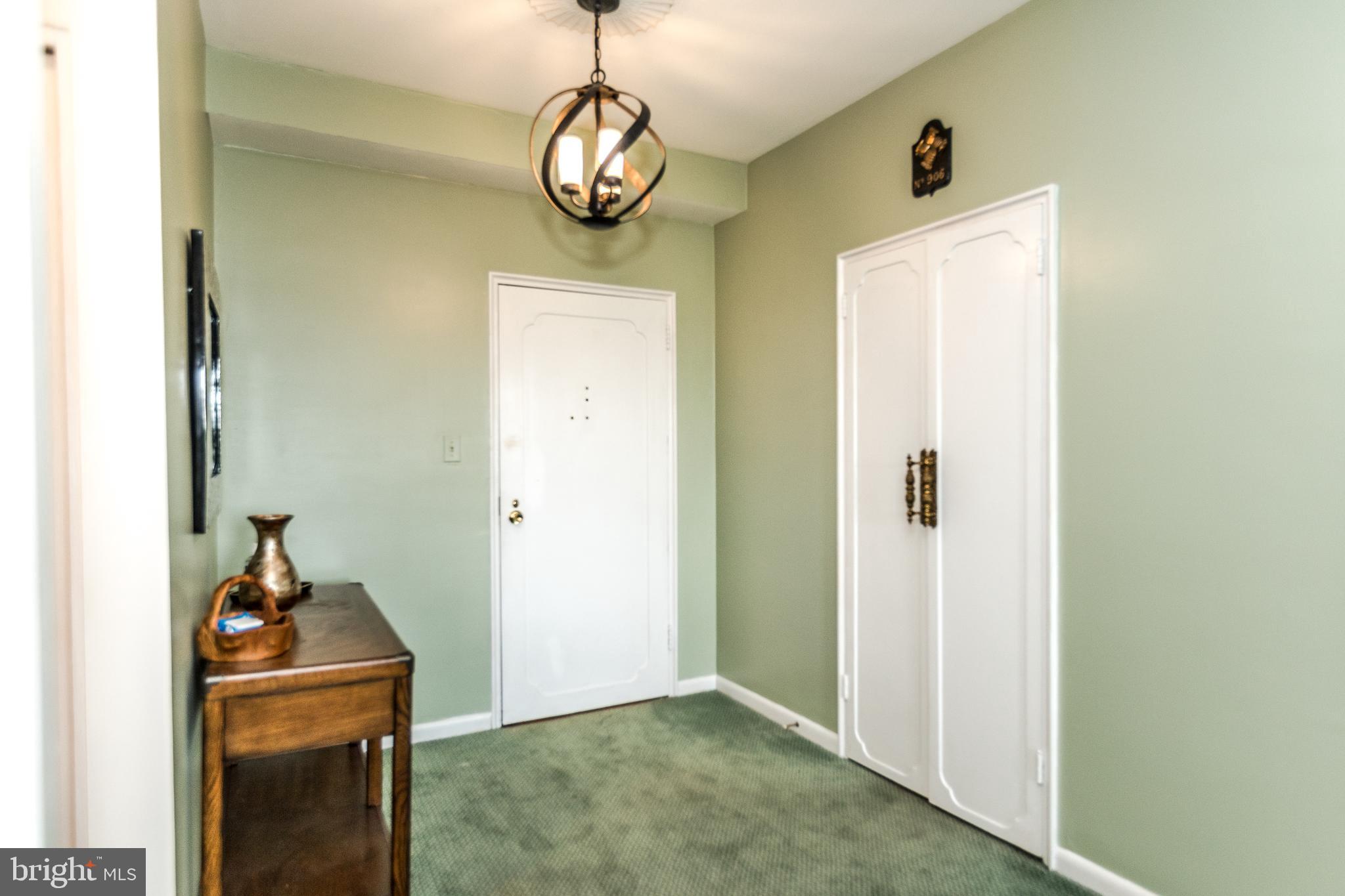 PIKESVILLE - Residential