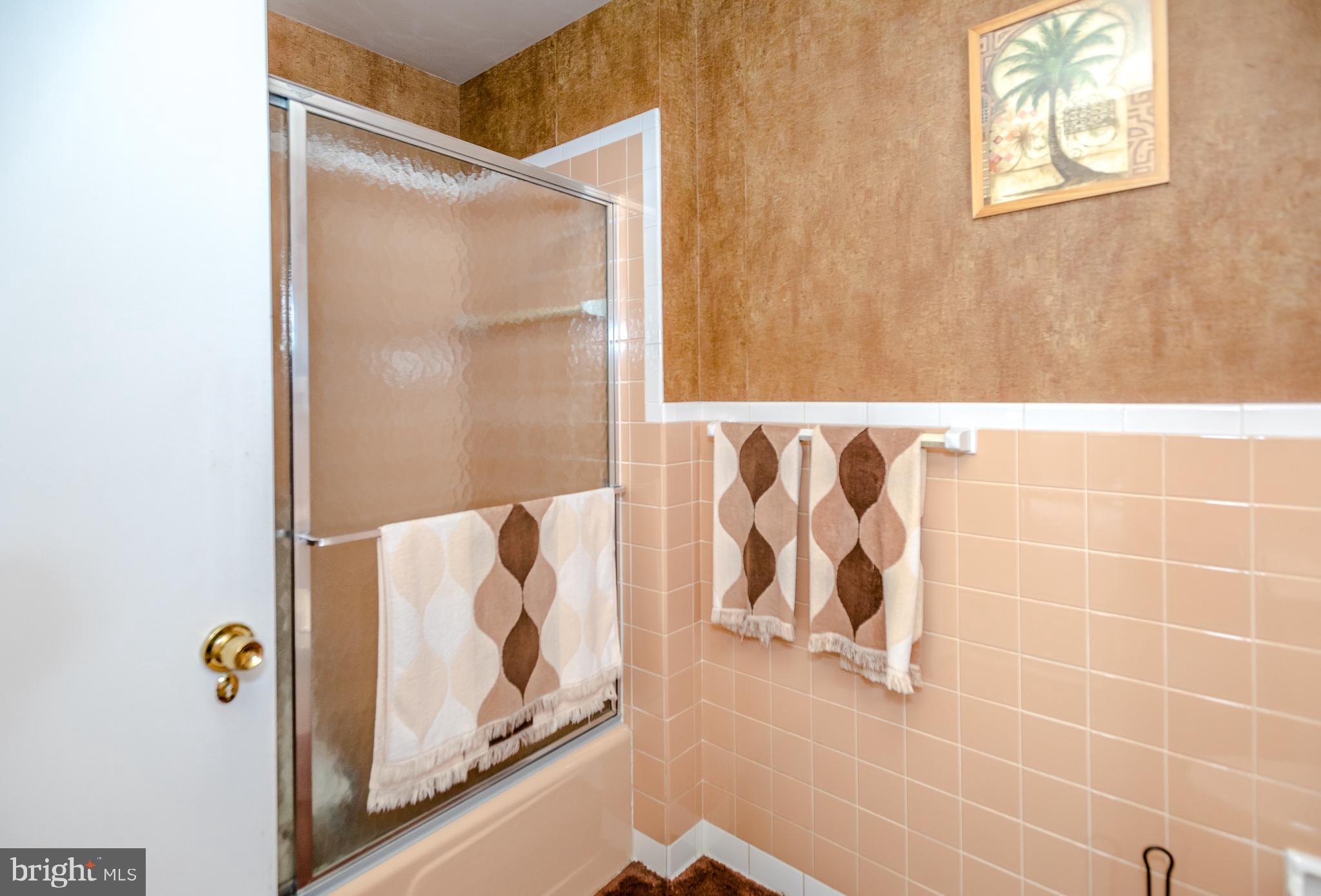 PIKESVILLE - Residential