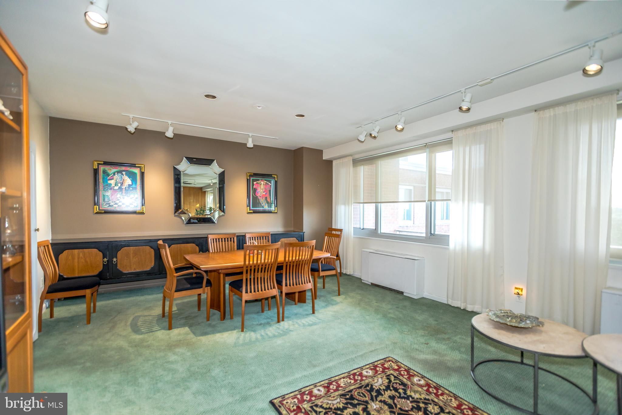 PIKESVILLE - Residential