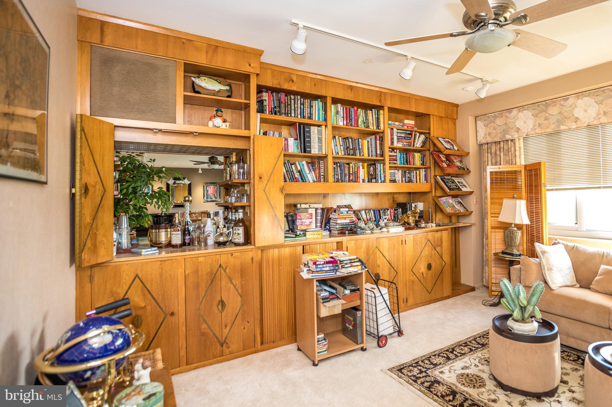 PIKESVILLE - Residential