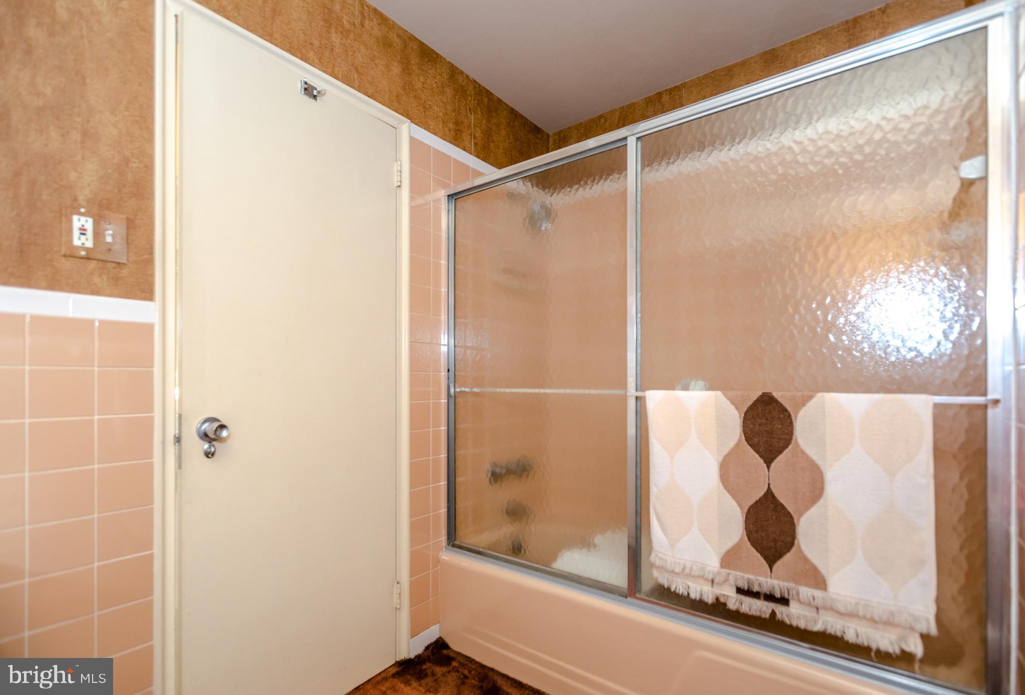 PIKESVILLE - Residential