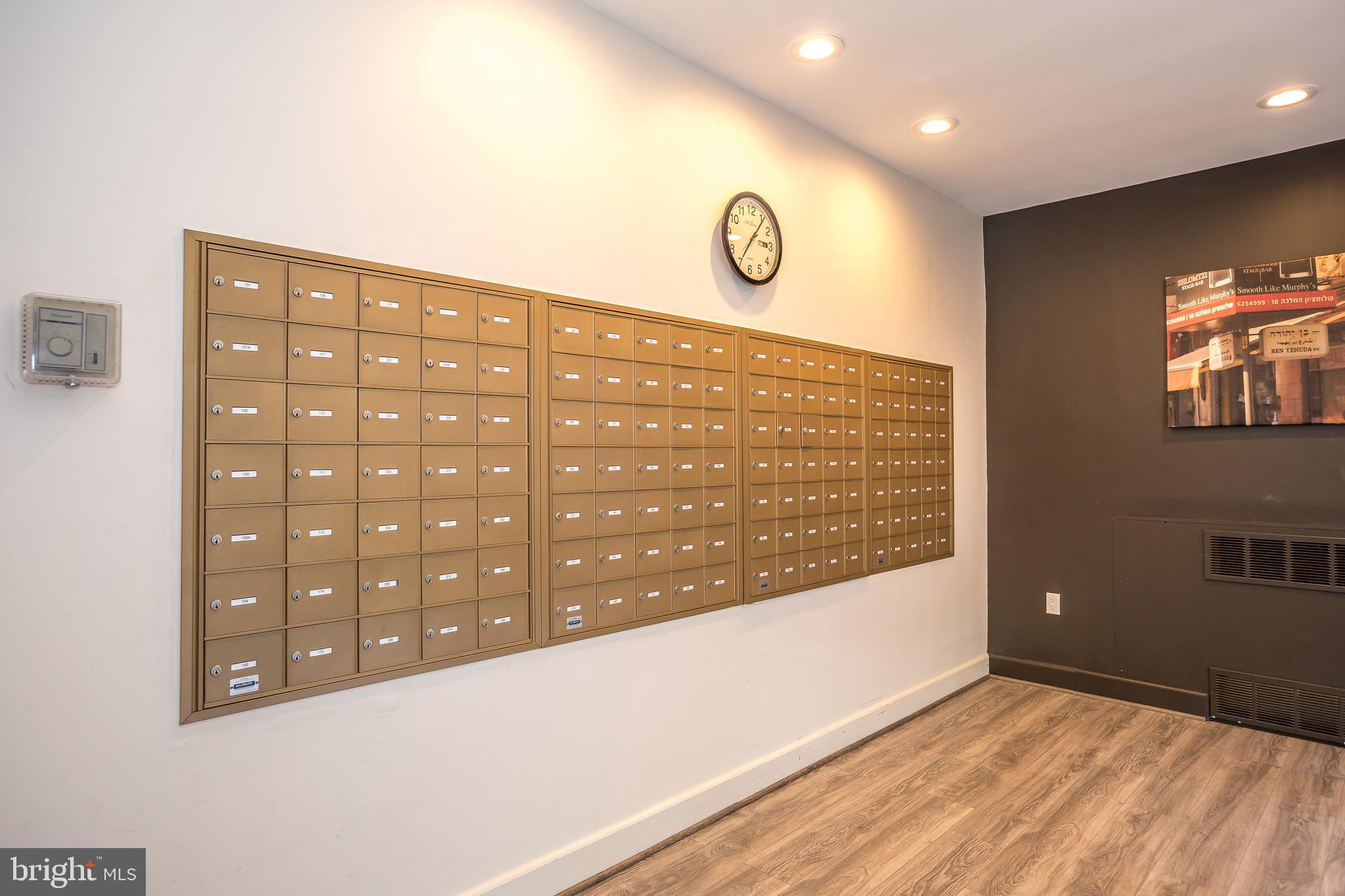 PIKESVILLE - Residential