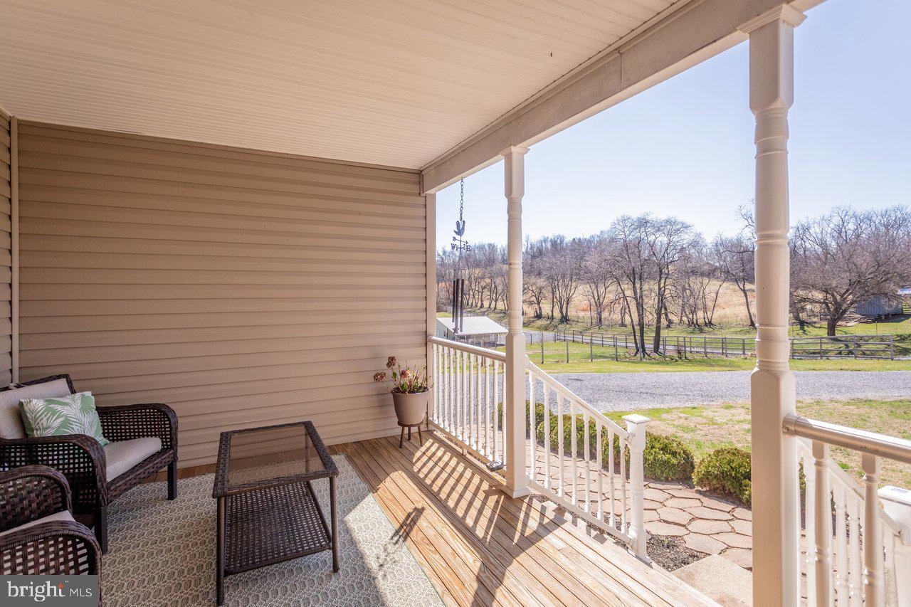 798 TURKEY KNOB ROAD