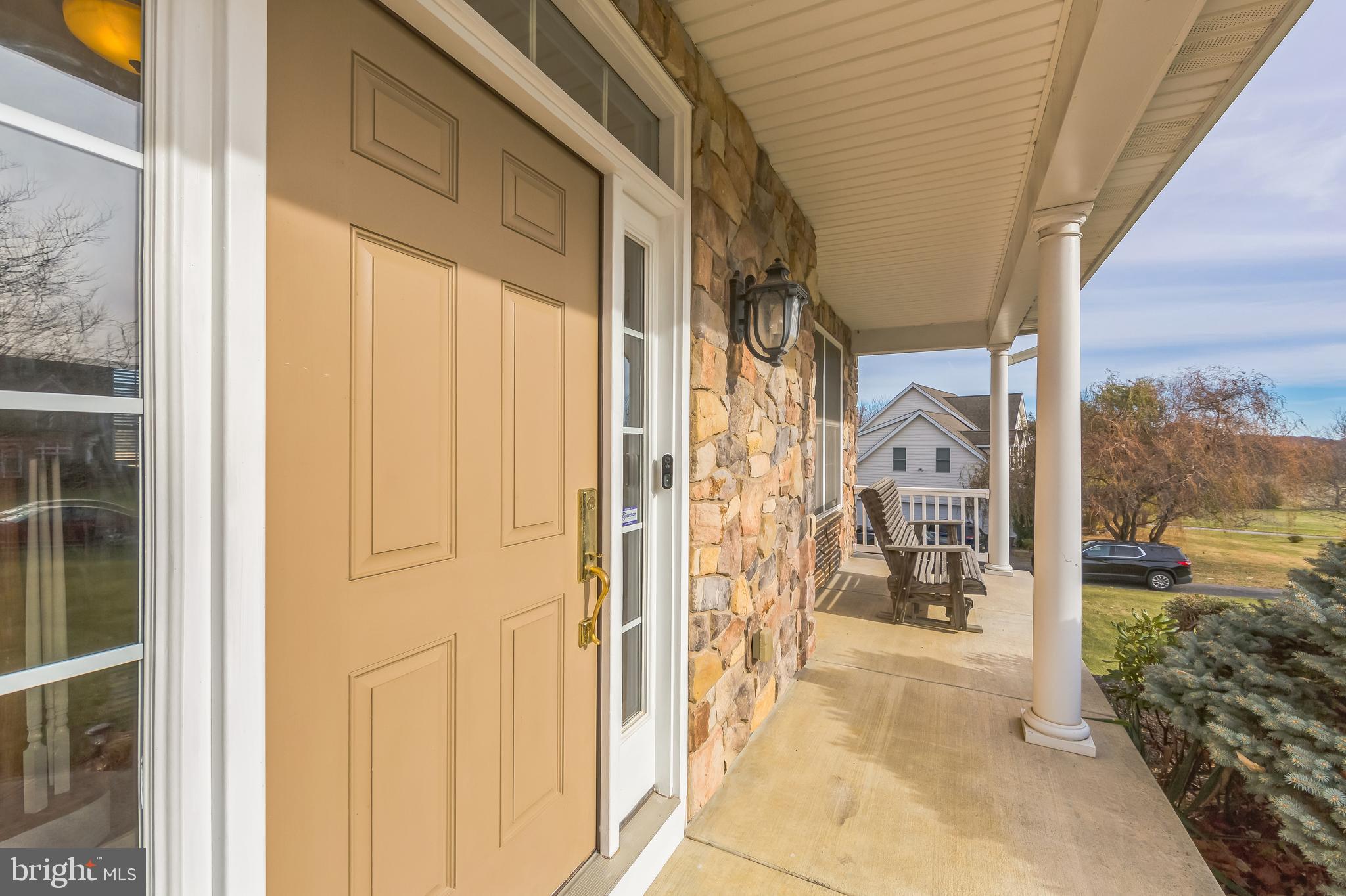 1 BRAE COURT