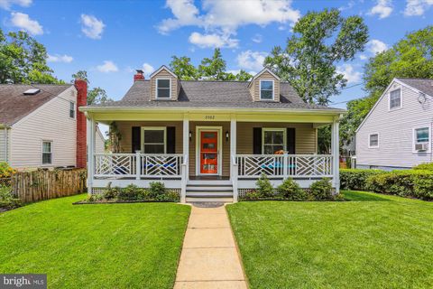 Photo of 3502 Murdock Road, KENSINGTON, MD 20895 (MLS # MDMC2175622) Photo of 3502 Murdock Road, KENSINGTON, MD 20895 (MLS # MDMC2175622)