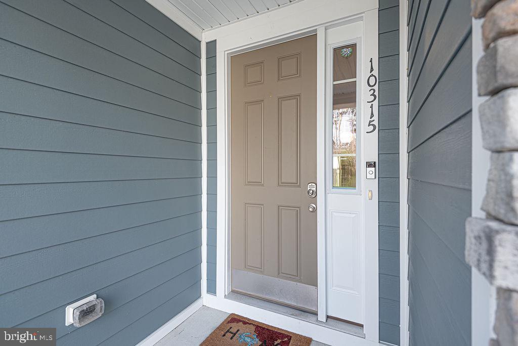 10315 QUARTER DECK LANE