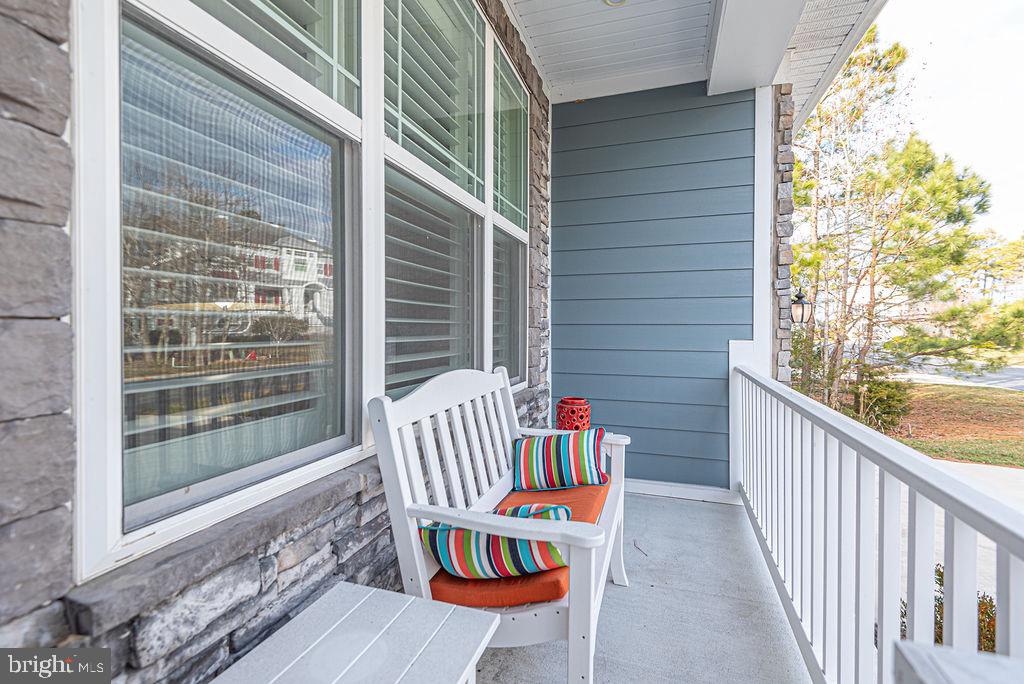 10315 QUARTER DECK LANE