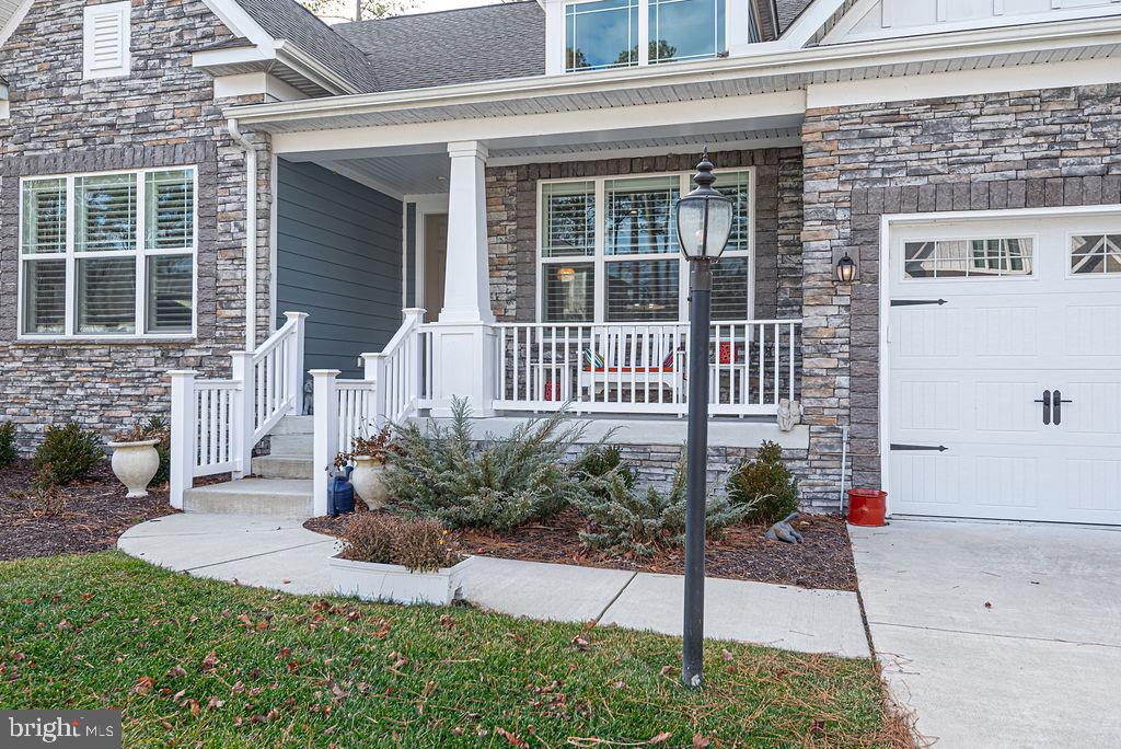 10315 QUARTER DECK LANE