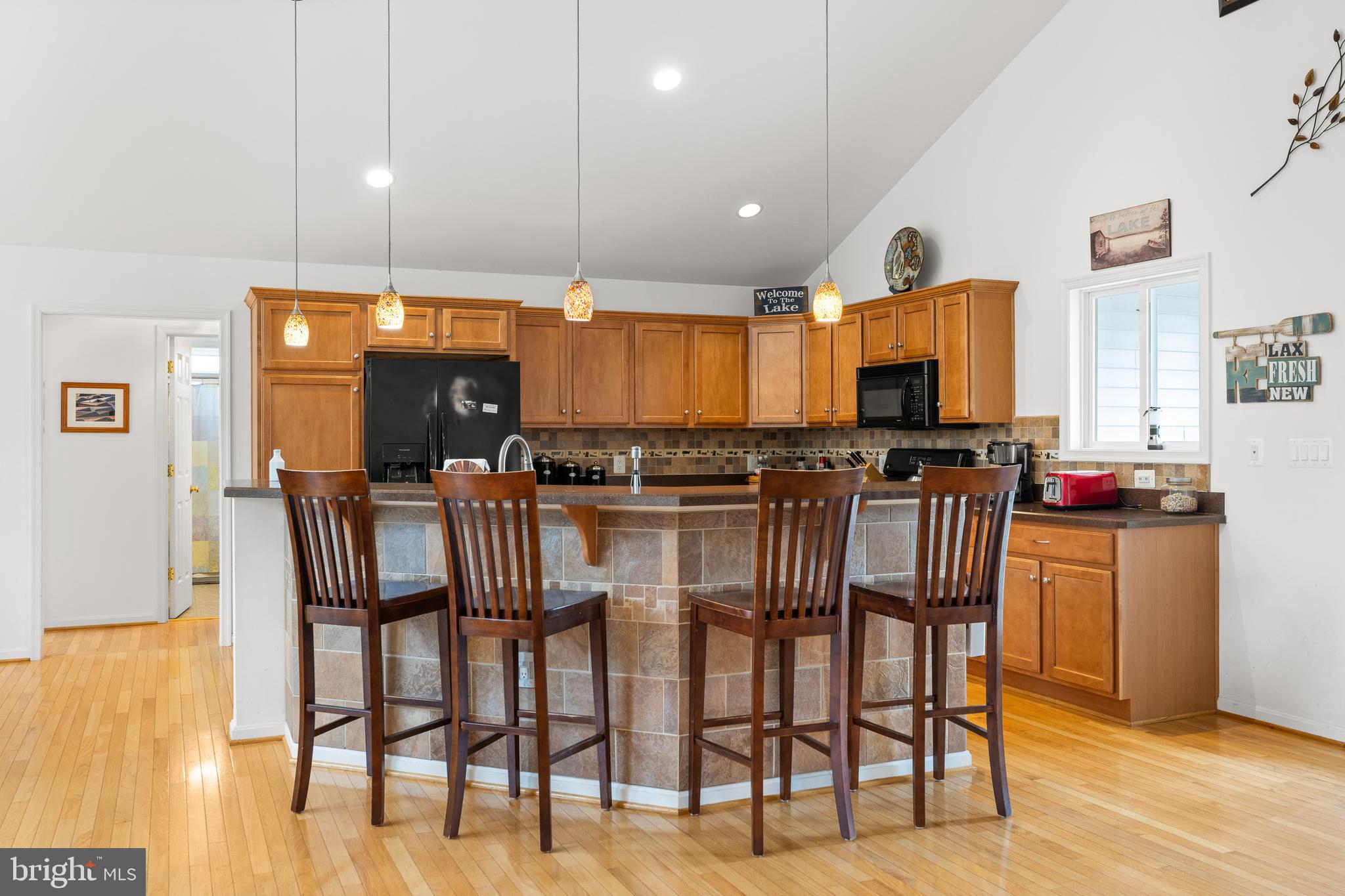 BEAR CASTLE - Residential