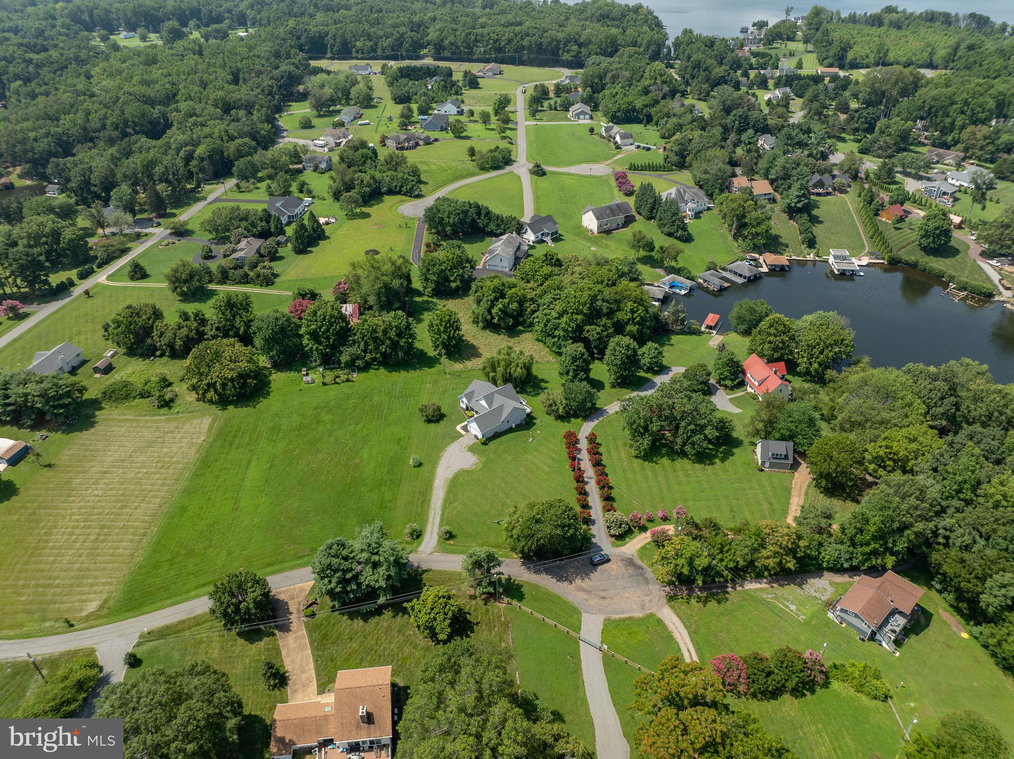 BEAR CASTLE - Residential