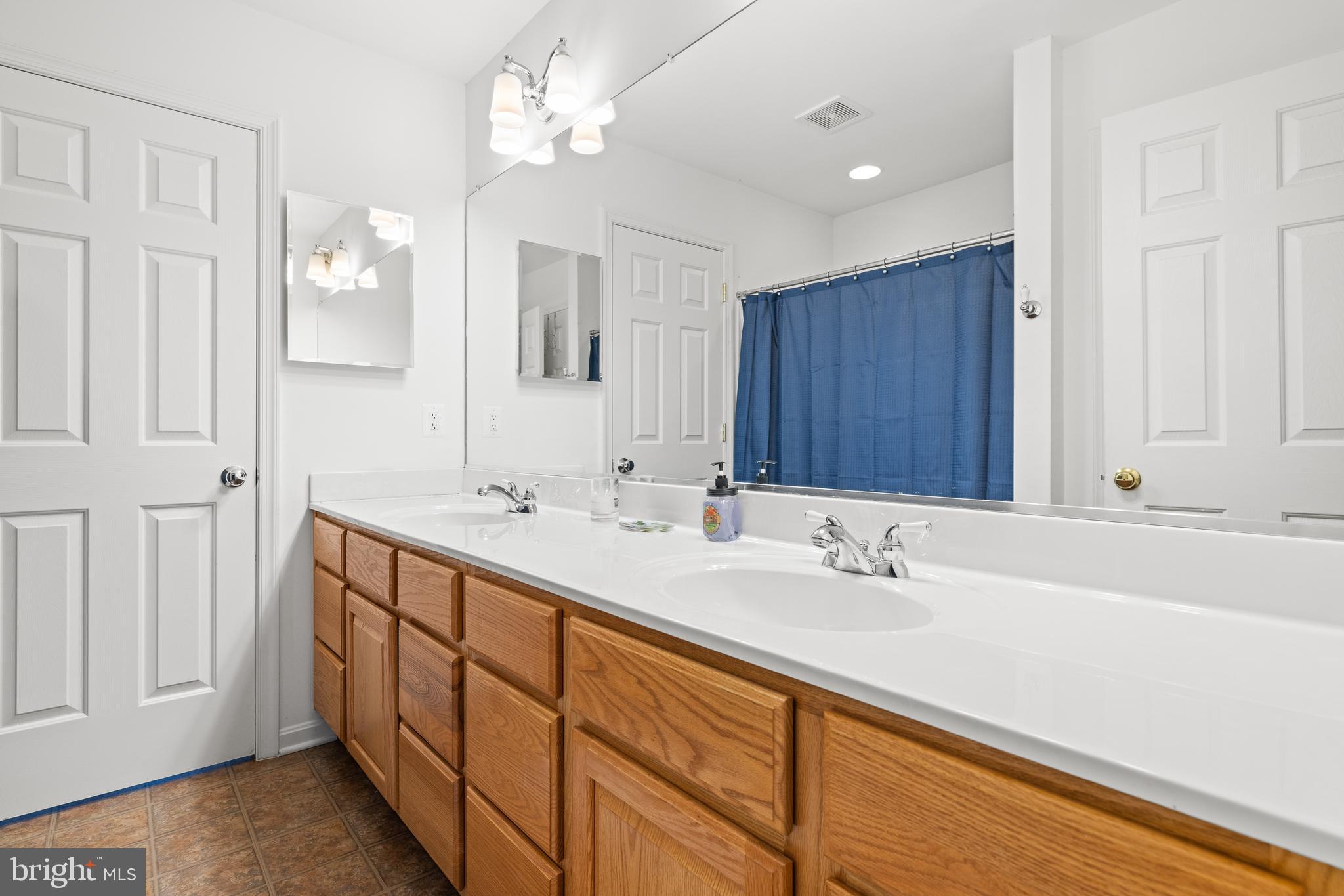 BEAR CASTLE - Residential