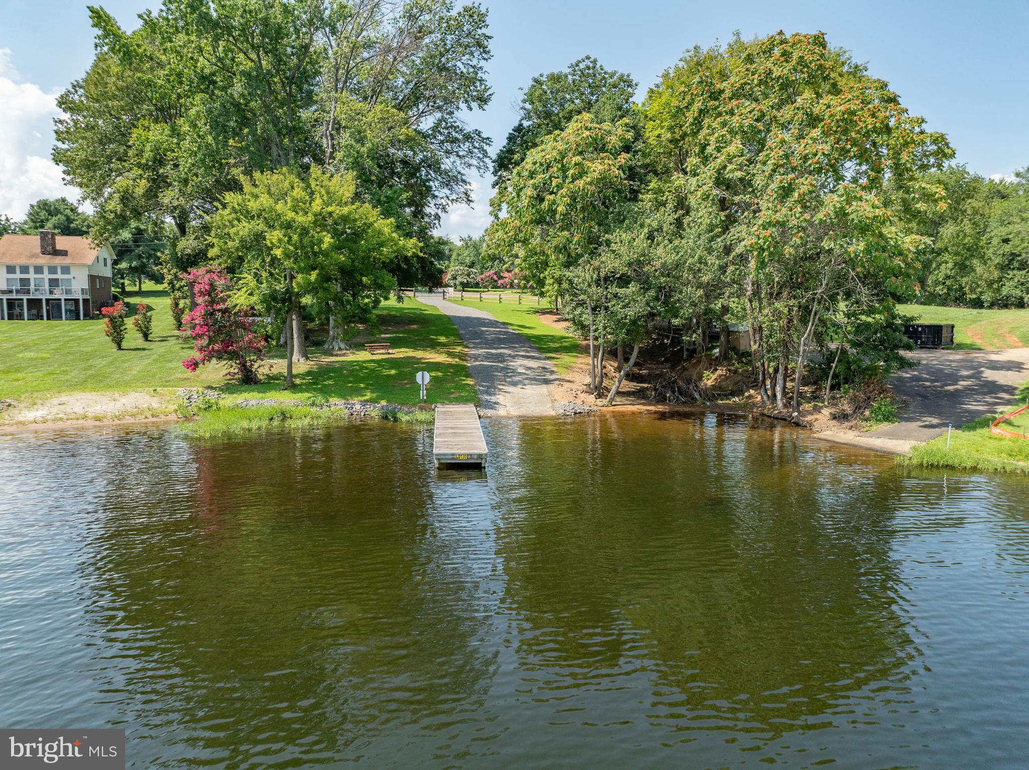 BEAR CASTLE - Residential