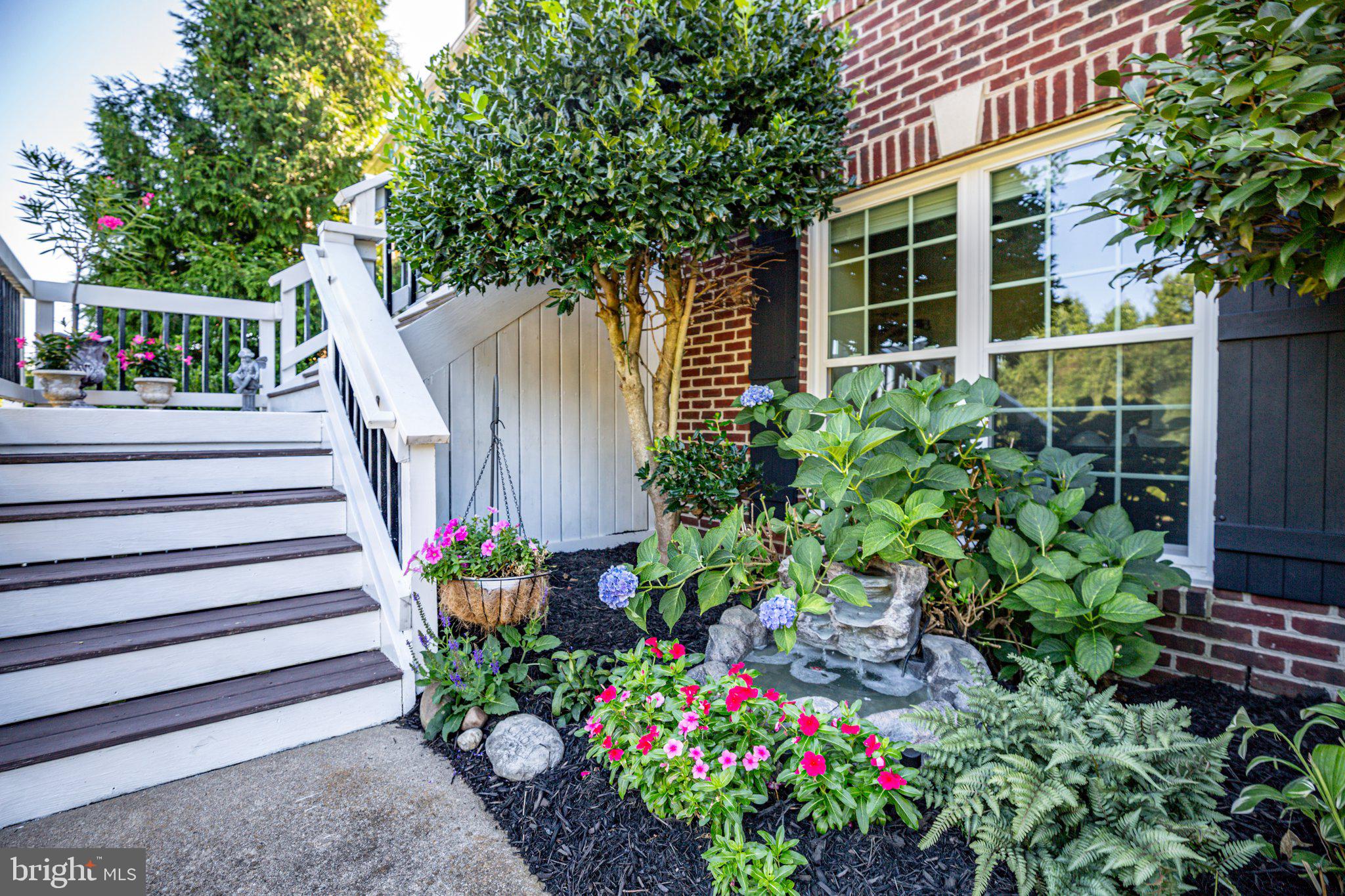 SEDGEWICK CROSSING - Residential