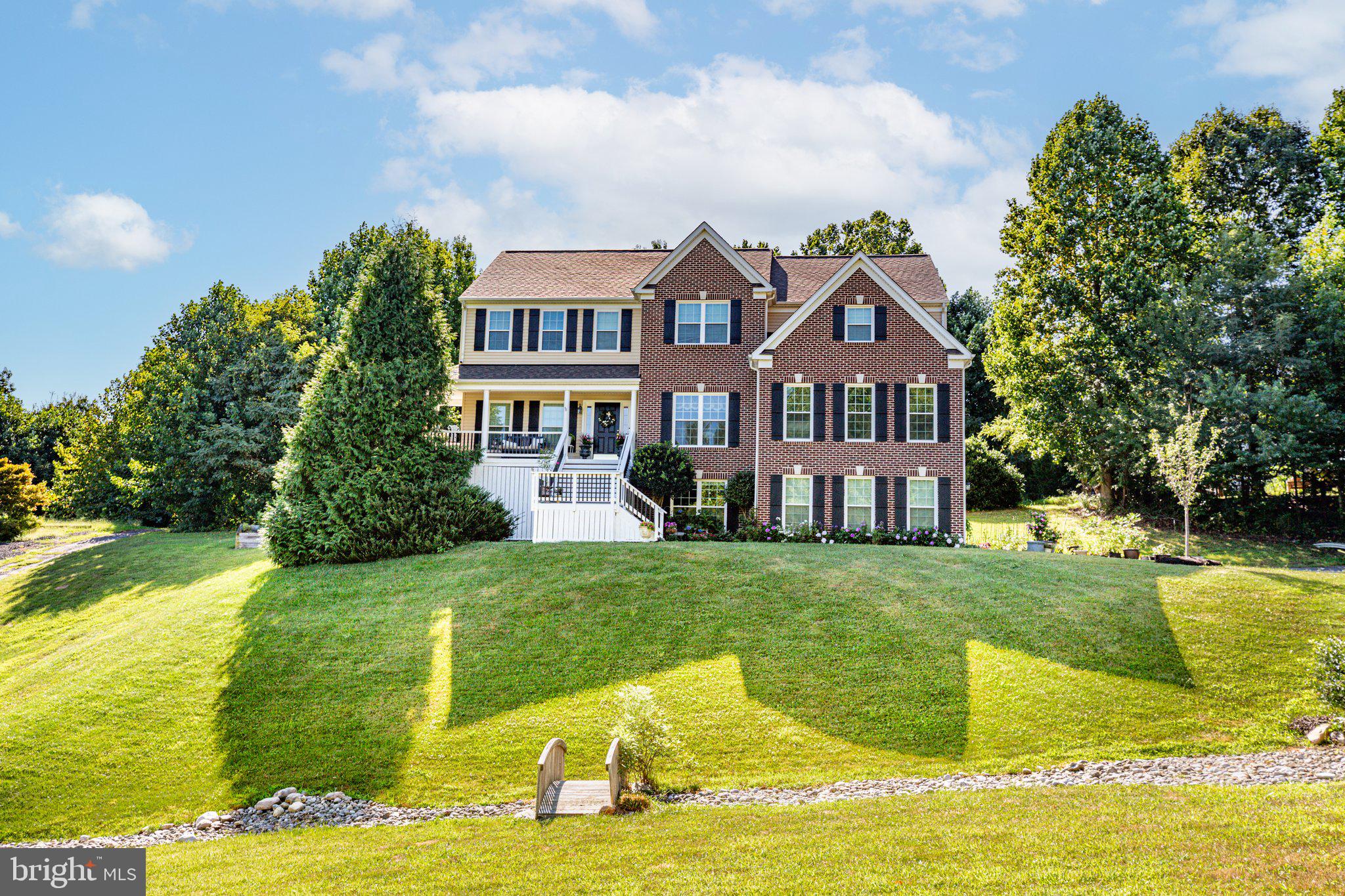 SEDGEWICK CROSSING - Residential