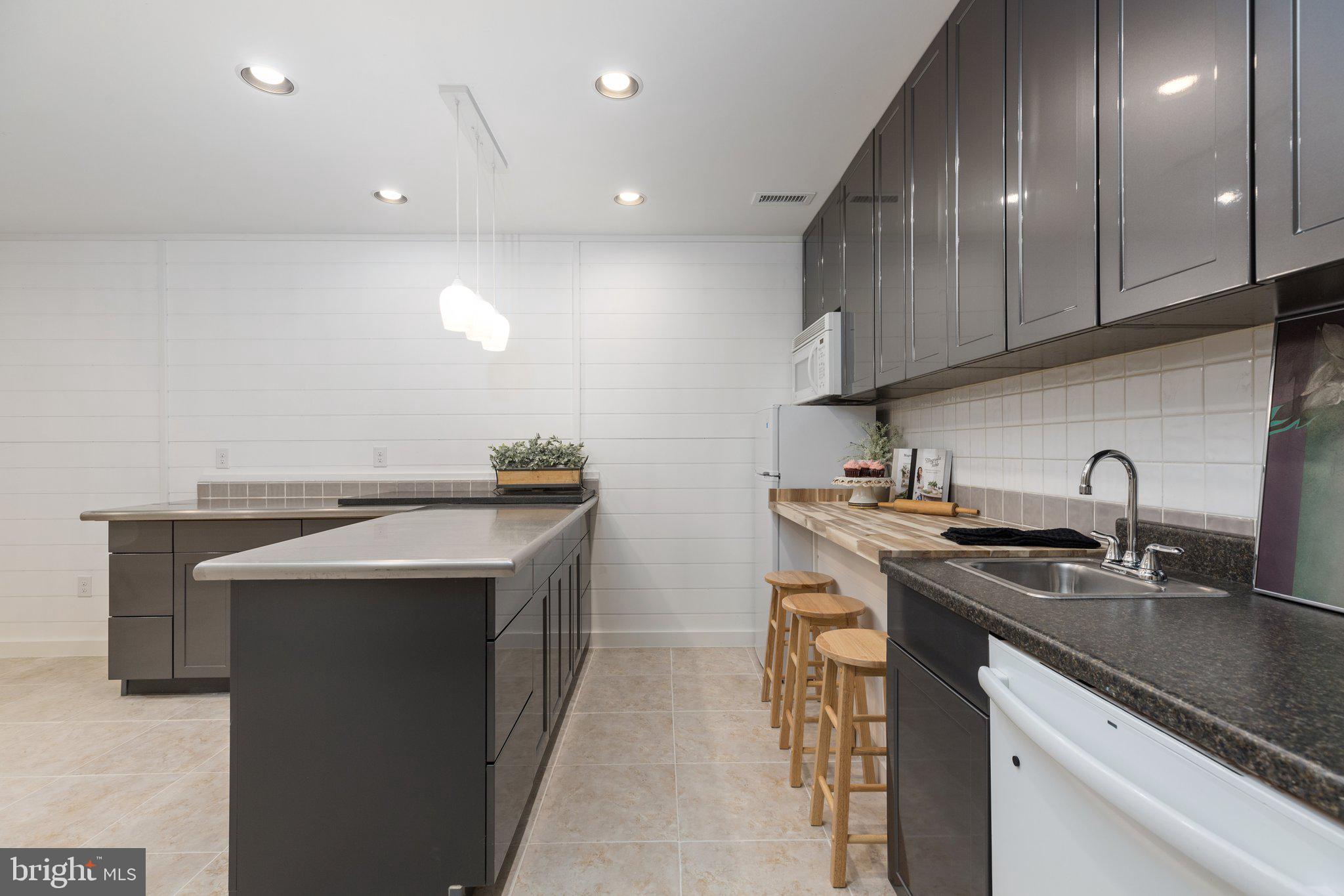 SEDGEWICK CROSSING - Residential