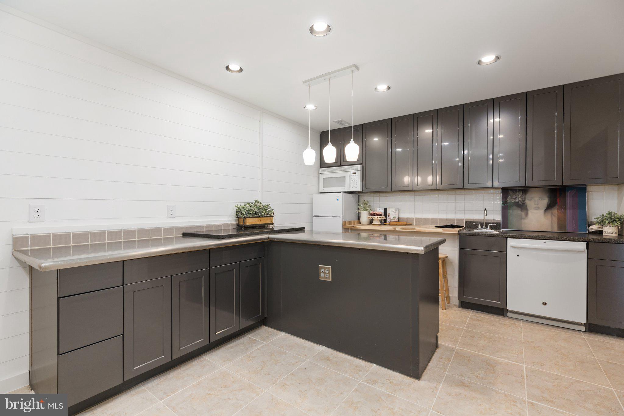 SEDGEWICK CROSSING - Residential