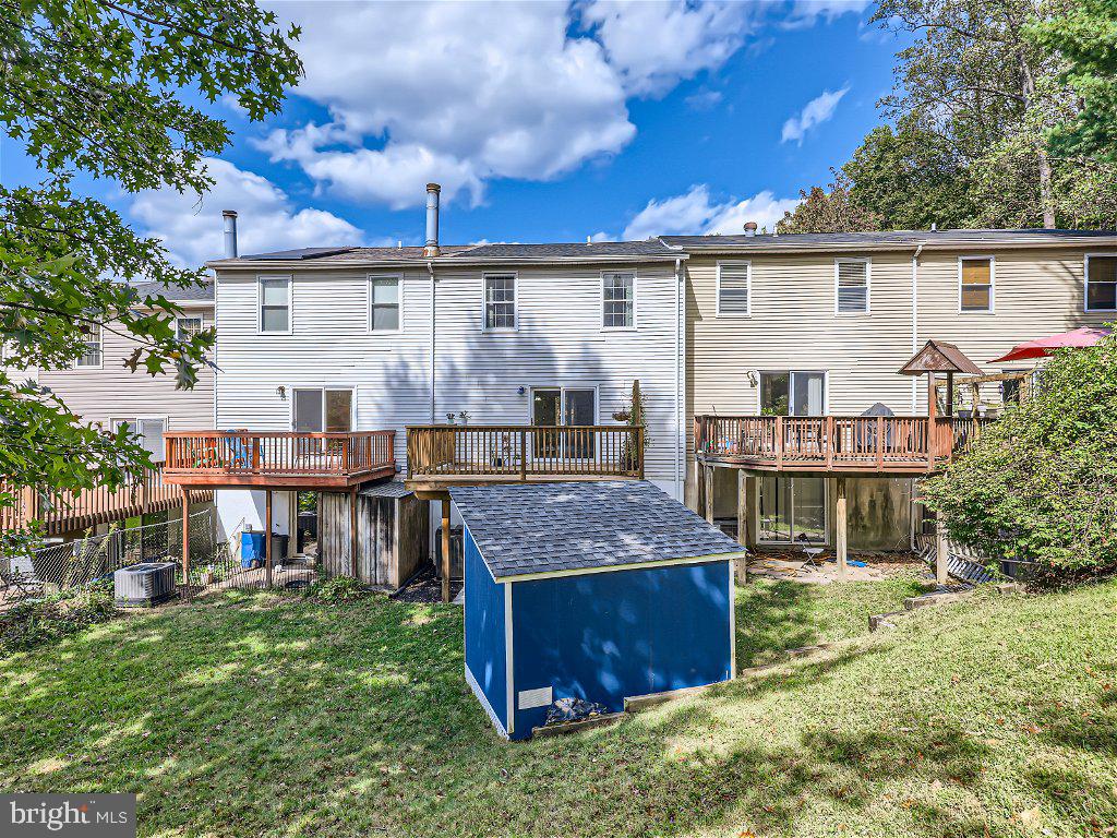 OAKHURST - Residential