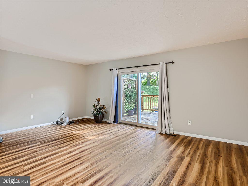 OAKHURST - Residential