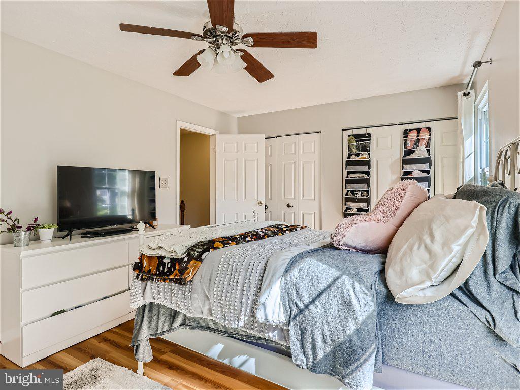 OAKHURST - Residential