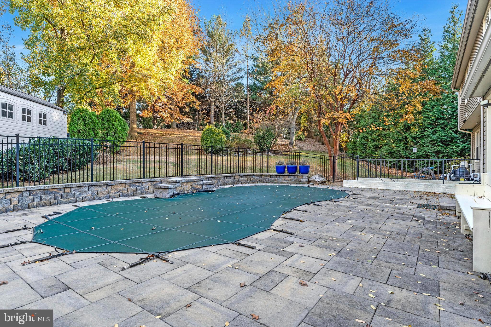 MEADOWS OF MINNIEVILLE - Residential