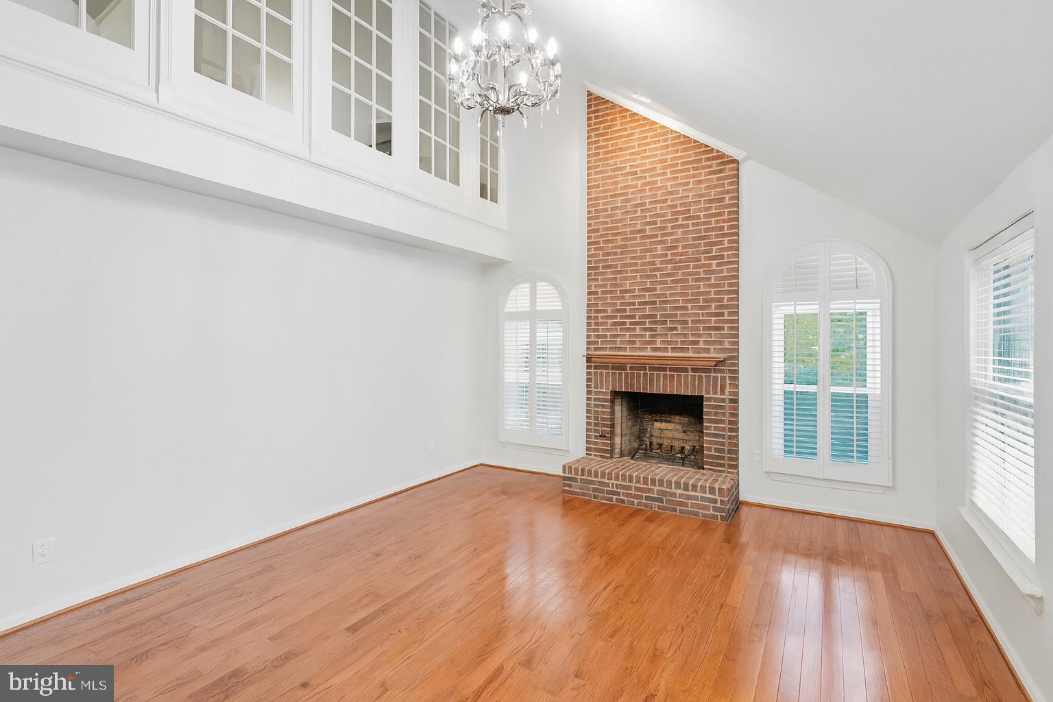 MEADOWS OF MINNIEVILLE - Residential