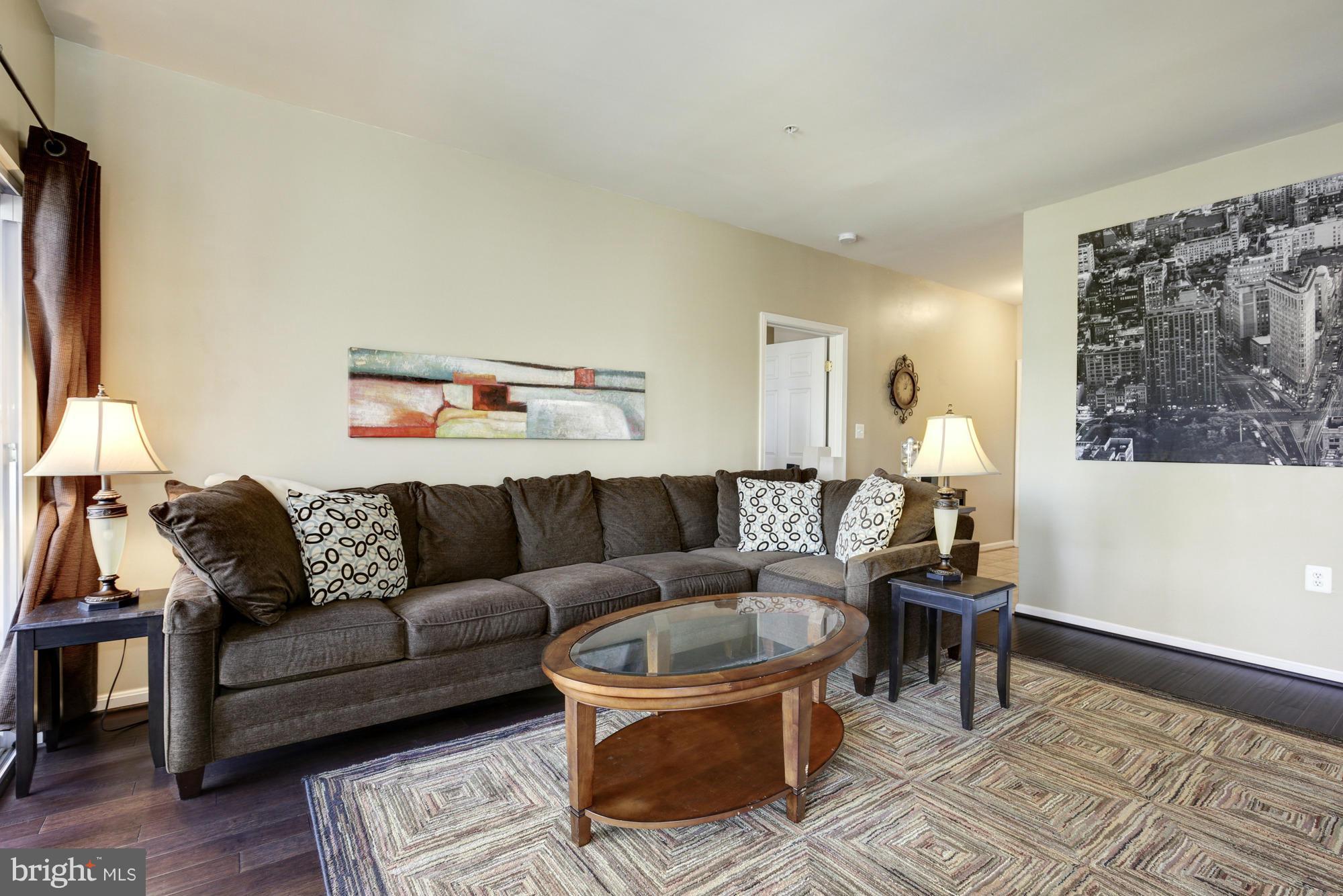 KING FARM - Residential