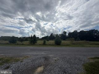 33 SAFE HARBOR LNDG