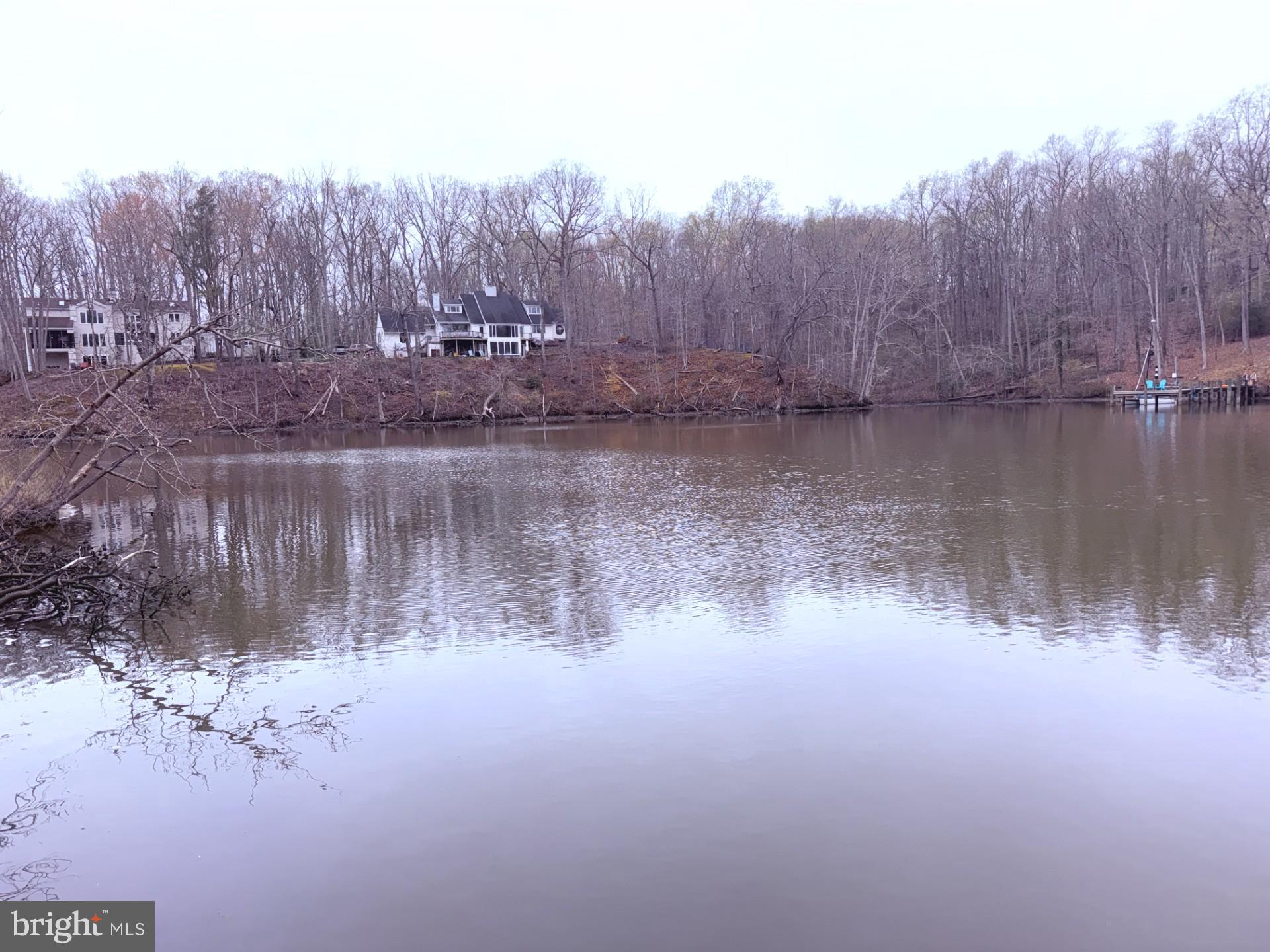 EDGEWATER - Residential