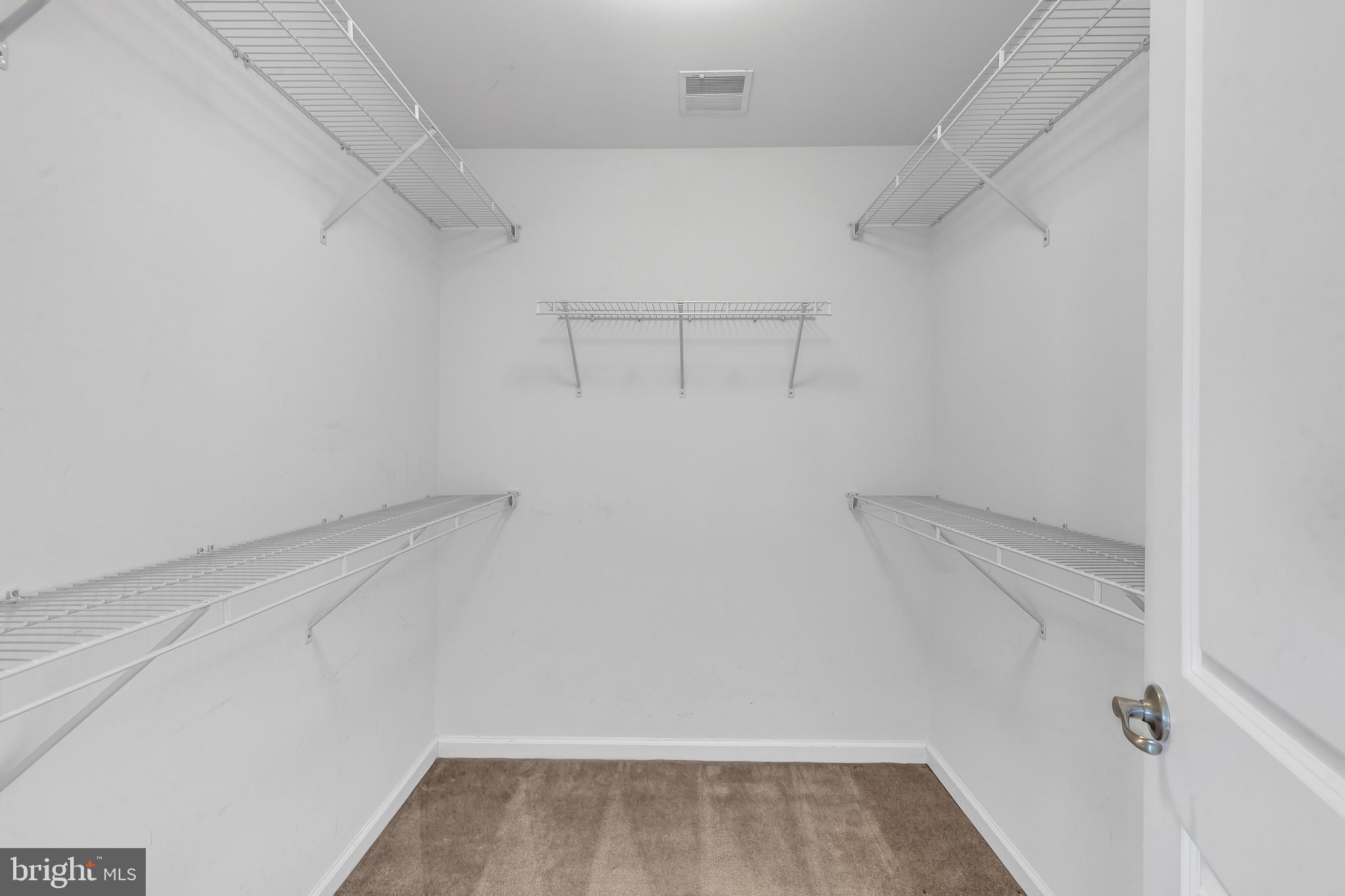 WINDLESTRAE - Residential