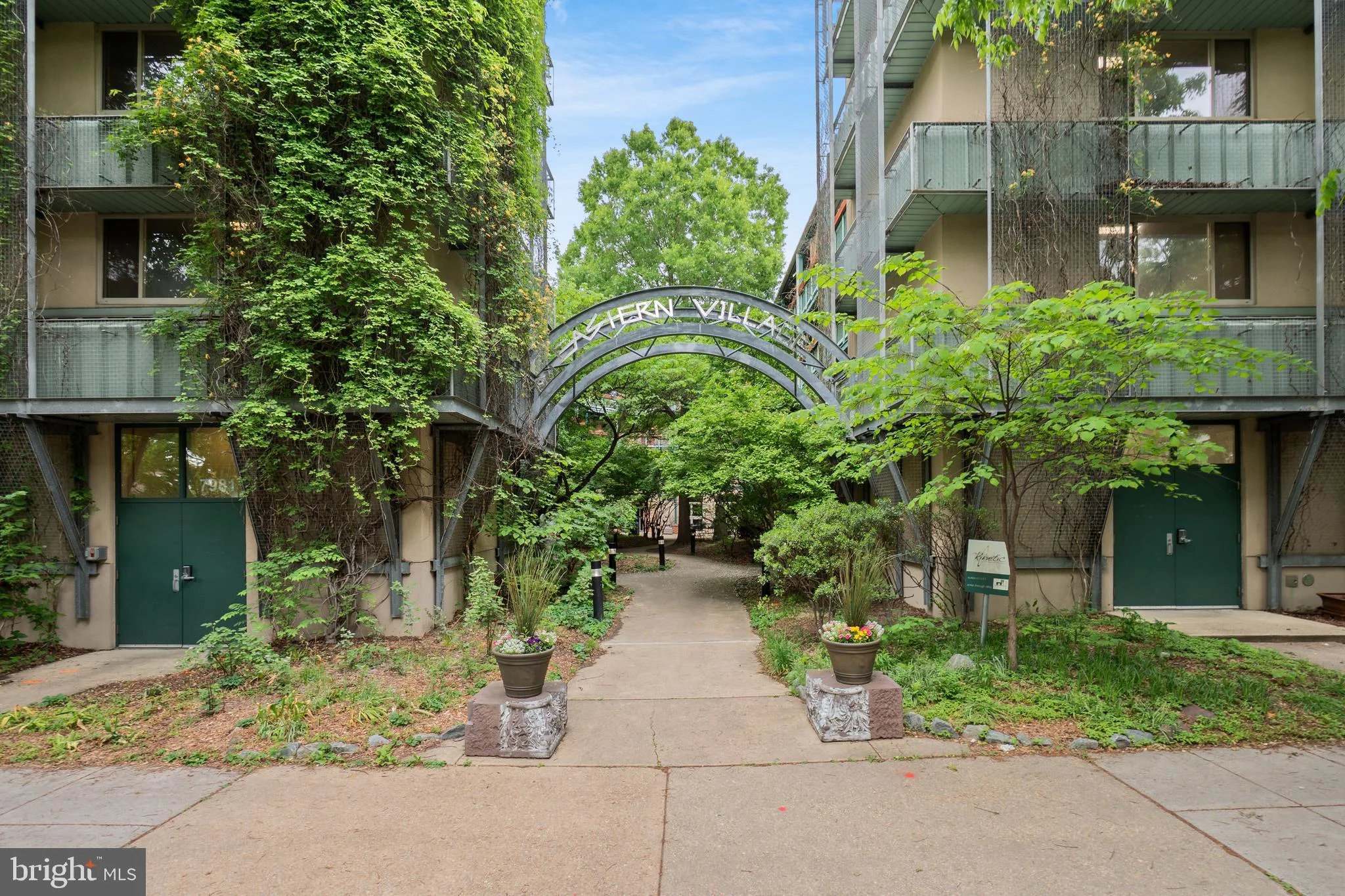7981 Eastern Avenue Unit 219