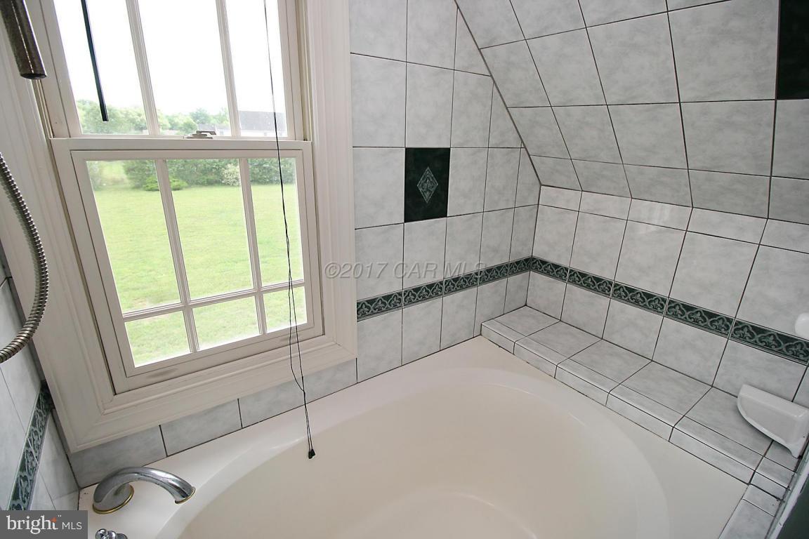 HEATHER GLEN - Residential