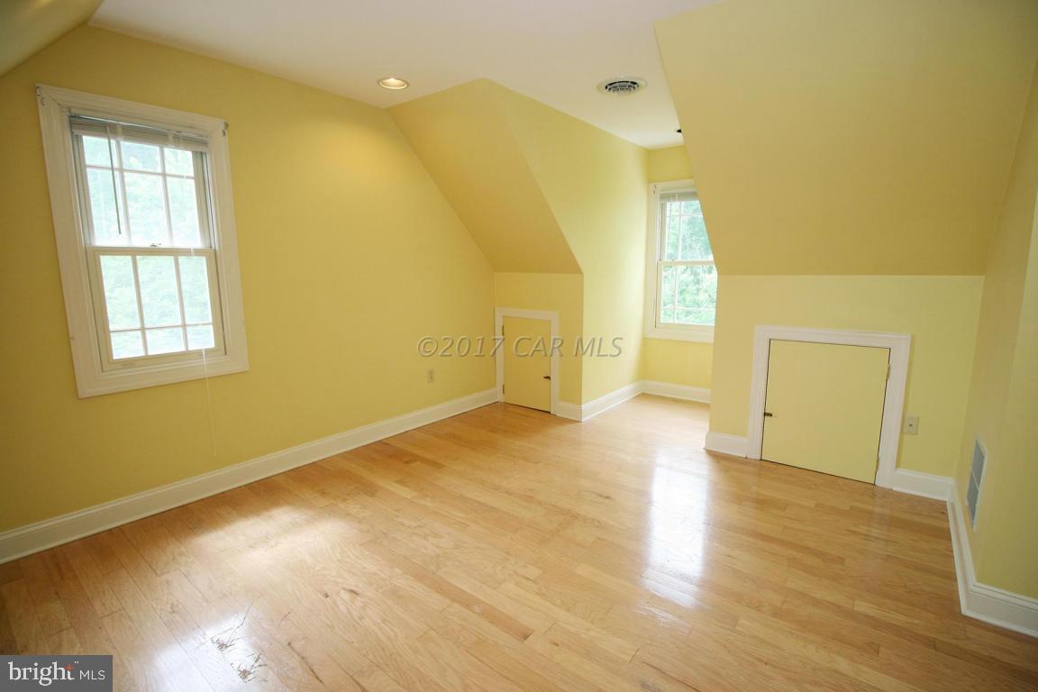 HEATHER GLEN - Residential