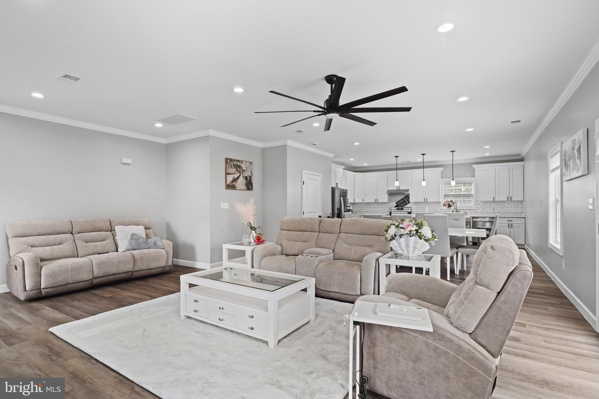 YORKSHIRE ACRES - Residential