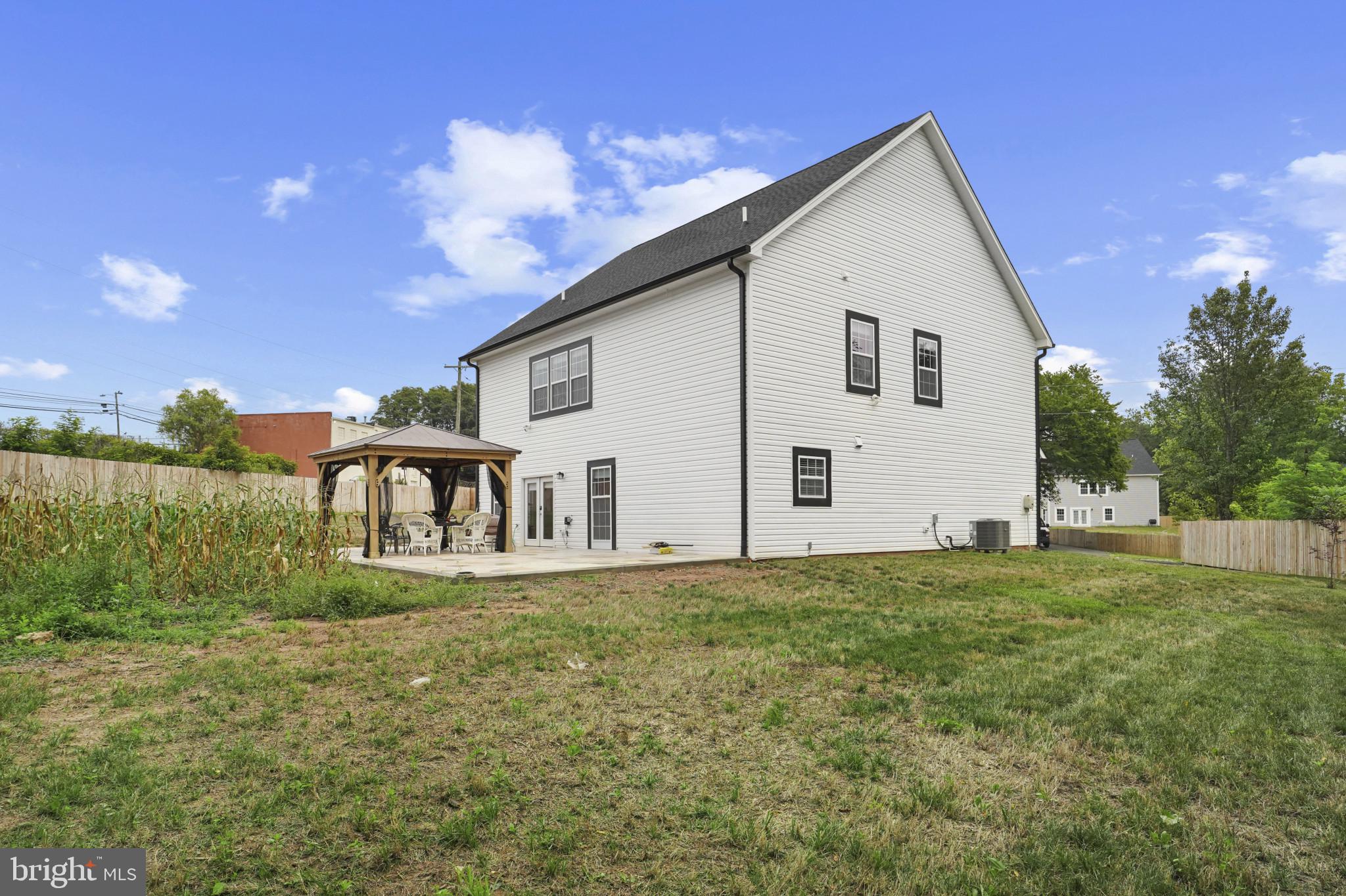 YORKSHIRE ACRES - Residential