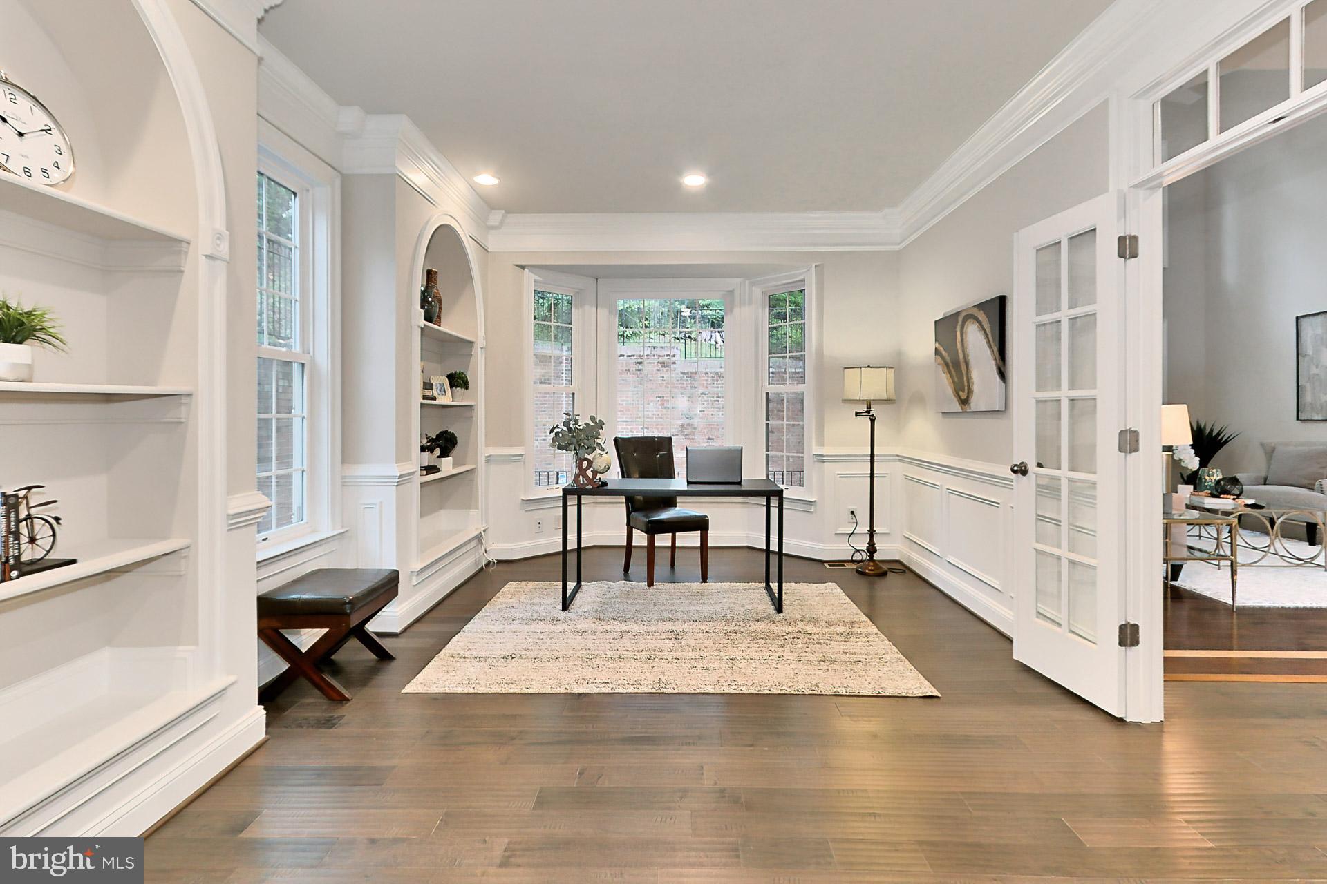 LAKE BARCROFT - Residential Lease