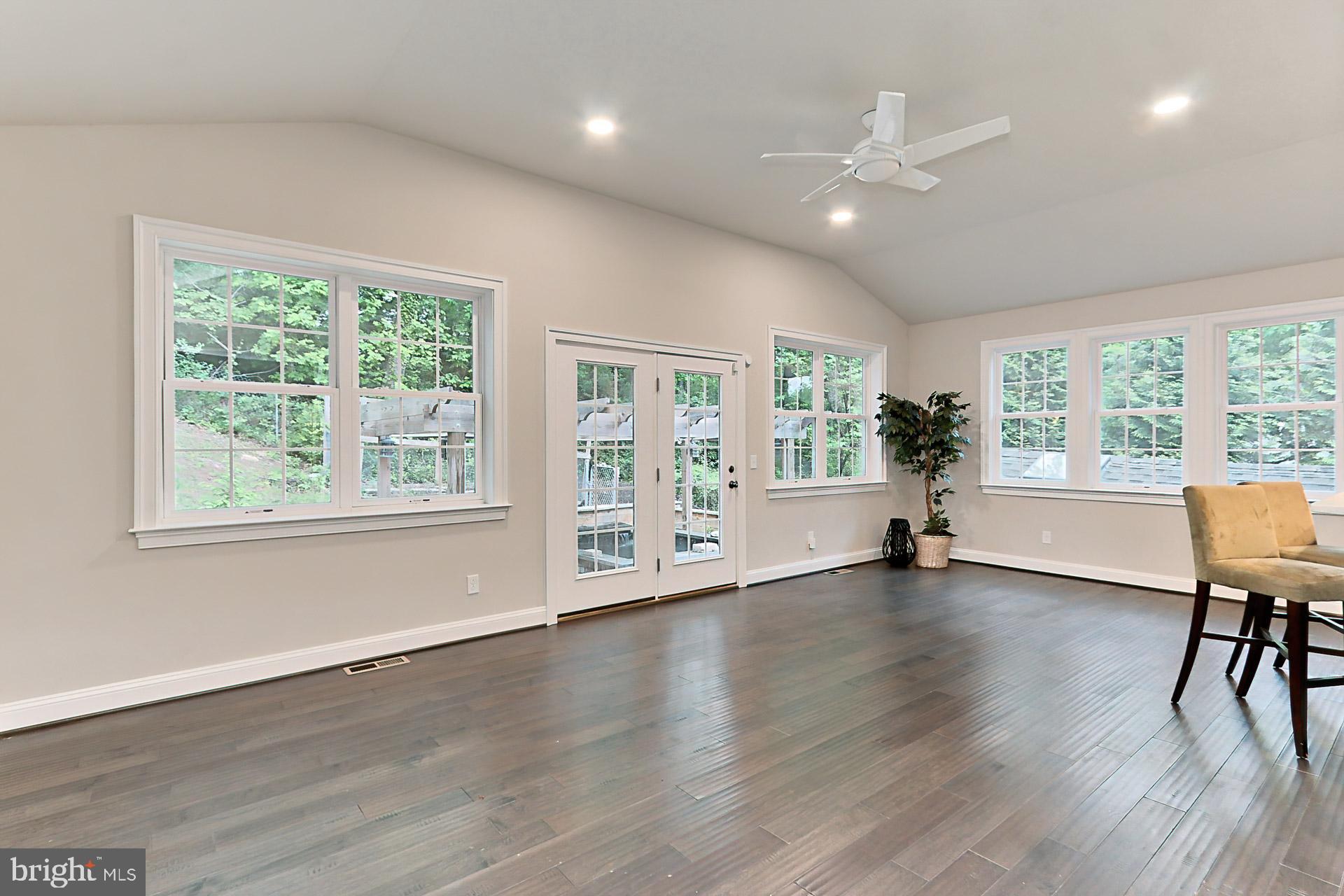 LAKE BARCROFT - Residential Lease